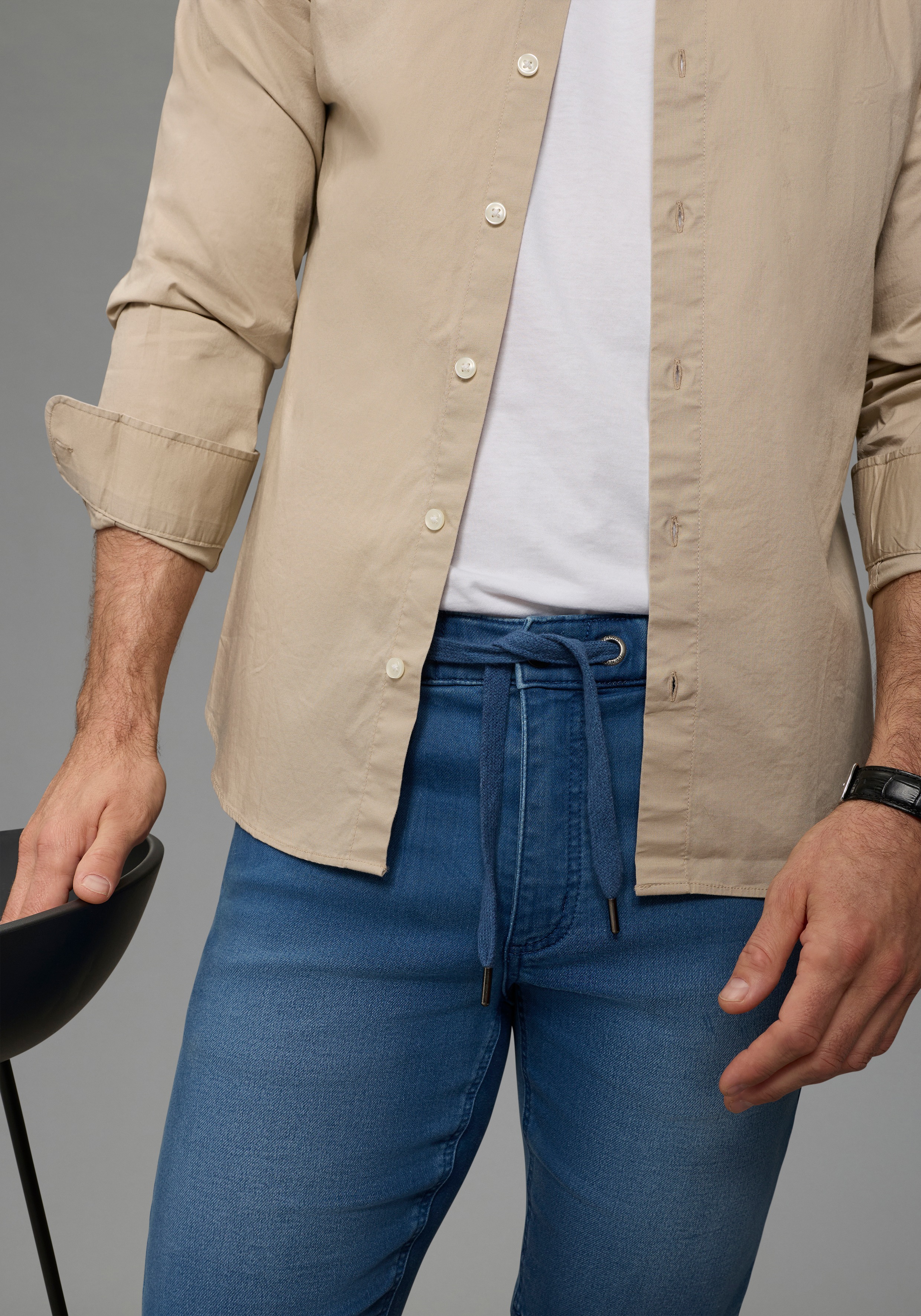 Thumbnail - Arizona Jeansshorts gerade geschnittenes Bein, Regular Fit Passform