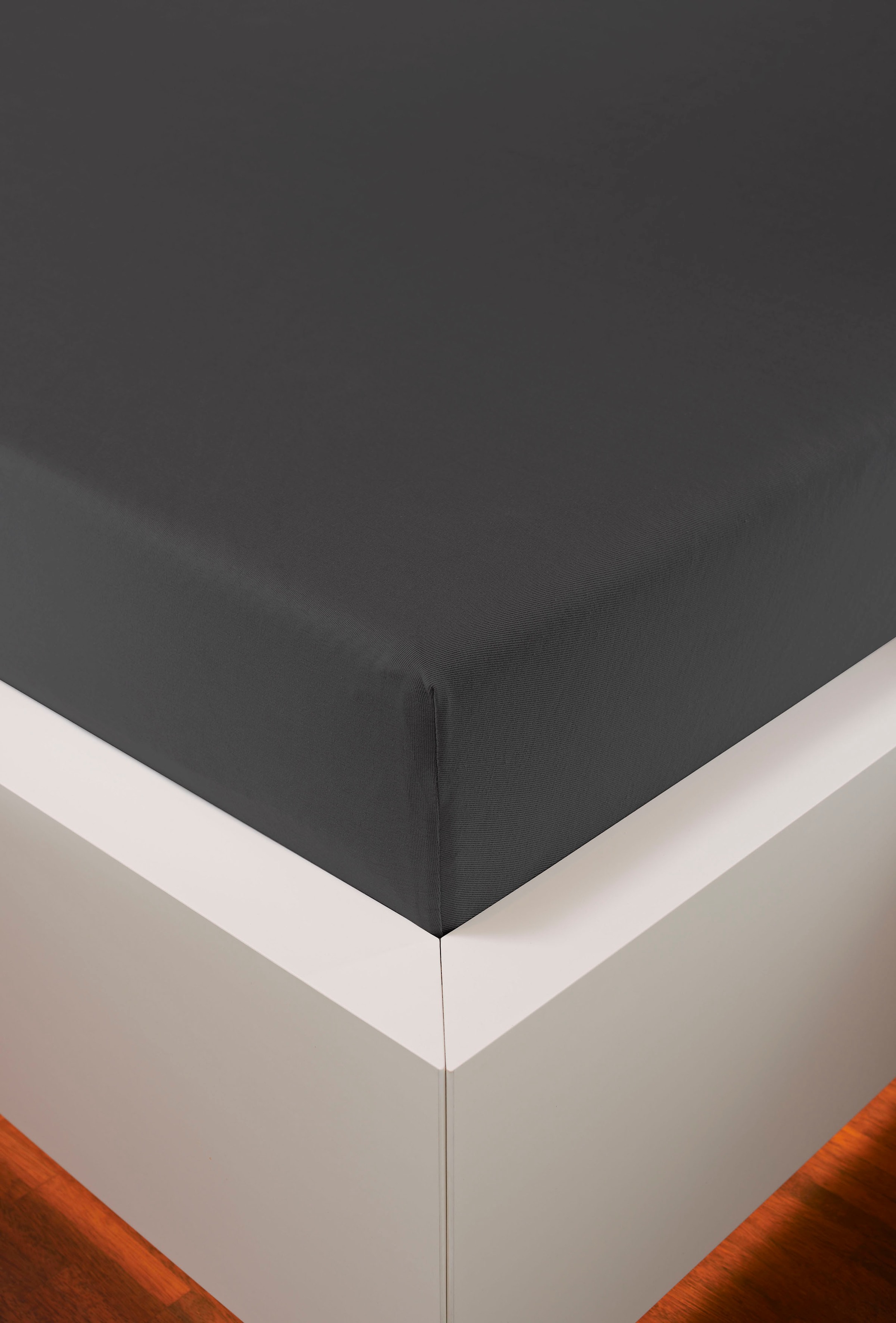 bellana Spannbettlaken »Zwirn-Elasthan deluxe in Gr. 90x200, 140x200 oder 180x200 cm«, aus Baumwolle, für Matratzen bis 35 cm Höhe, Bettlaken, Spannbetttuch