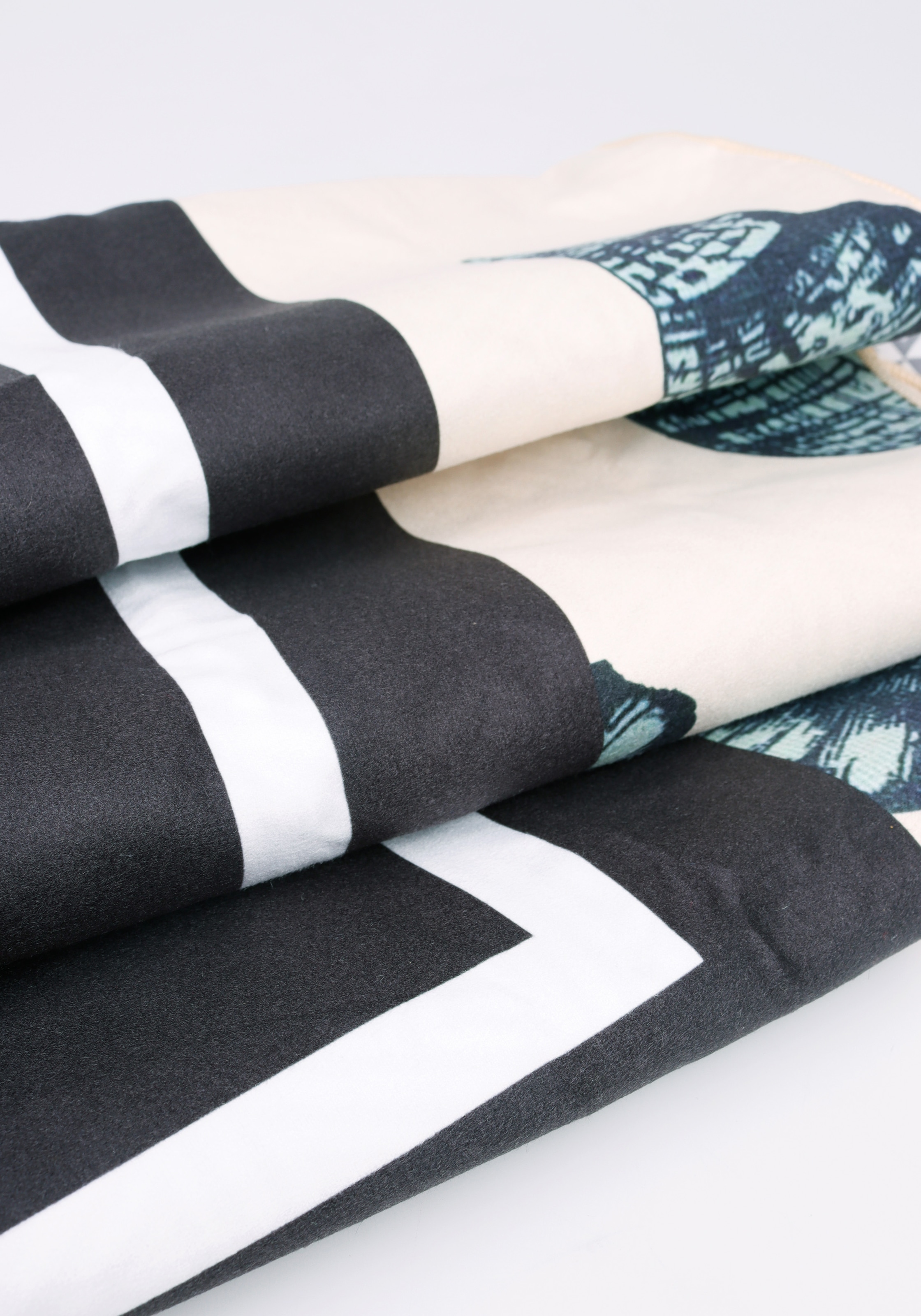 Capelli New York Strandtuch schnelltrocknend, inkl. praktischer Tasche