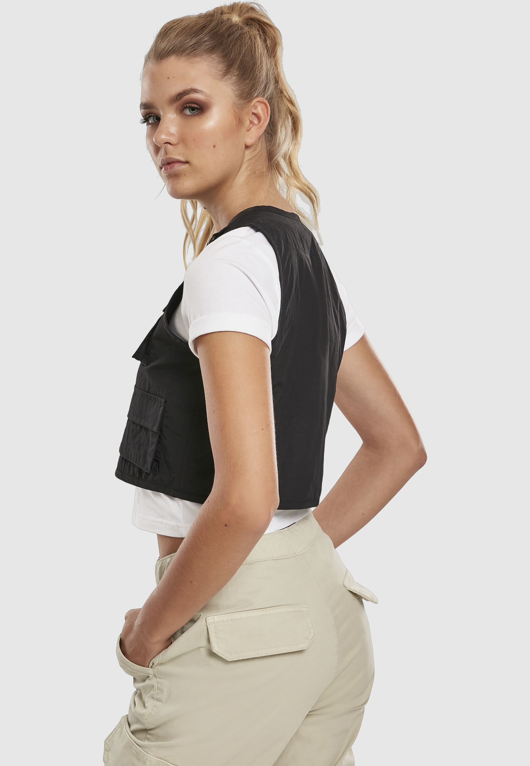 URBAN CLASSICS Jerseyweste »Urban Classics Damen Ladies Short Tactical Vest« 1 Stk.