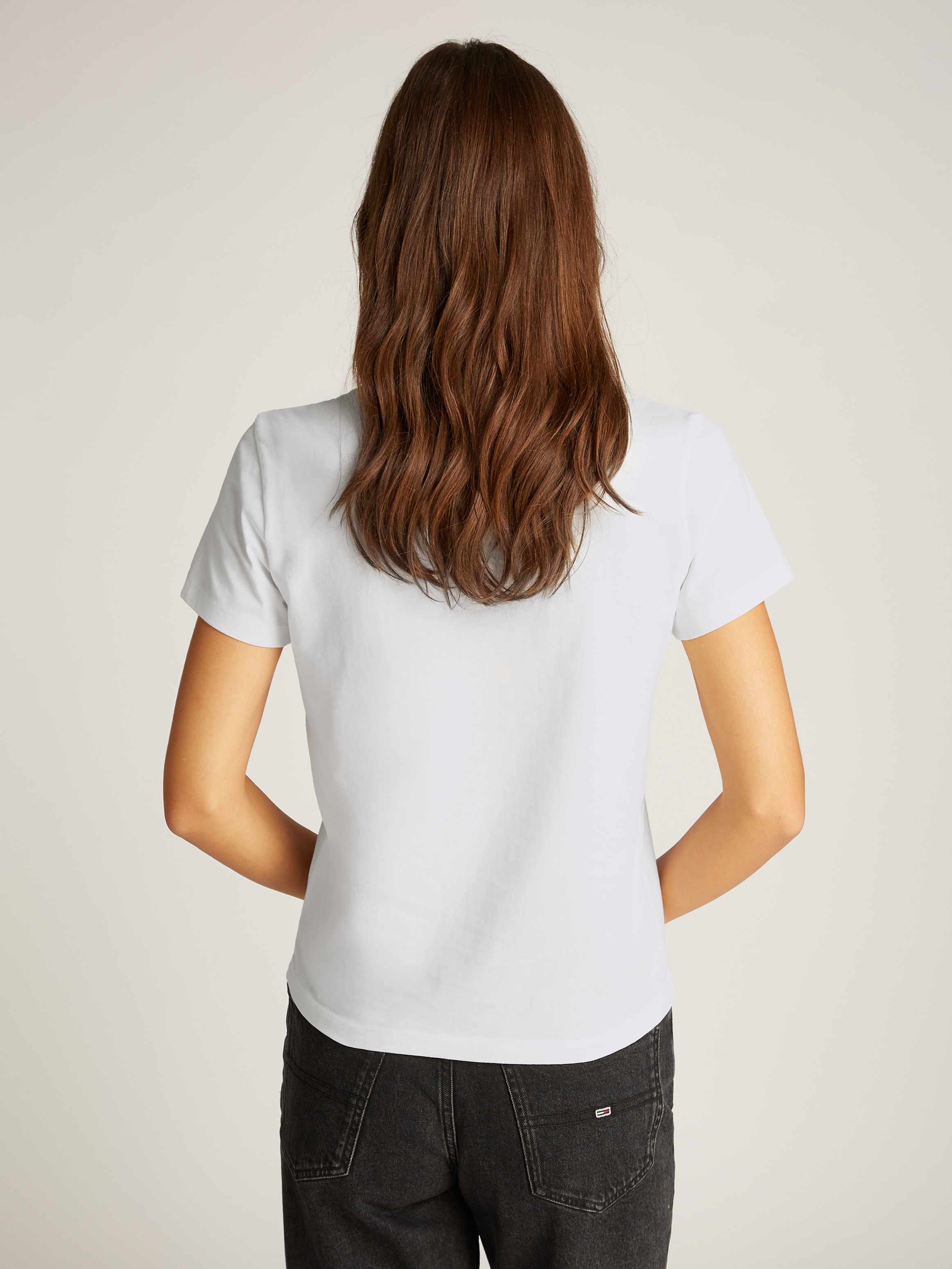 Tommy Jeans T-Shirt »TJW REG BADGE TEE«, mit Logo-Badge