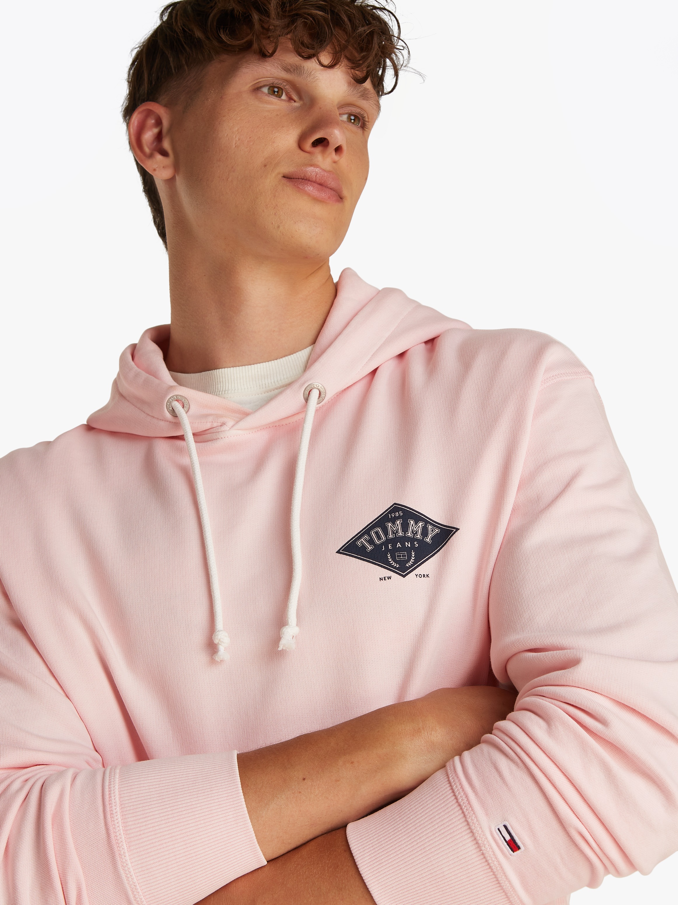 Tommy Jeans Kapuzensweatshirt "TJM RLX VARSITY GRAPHICS HOODIE", mit großem günstig online kaufen