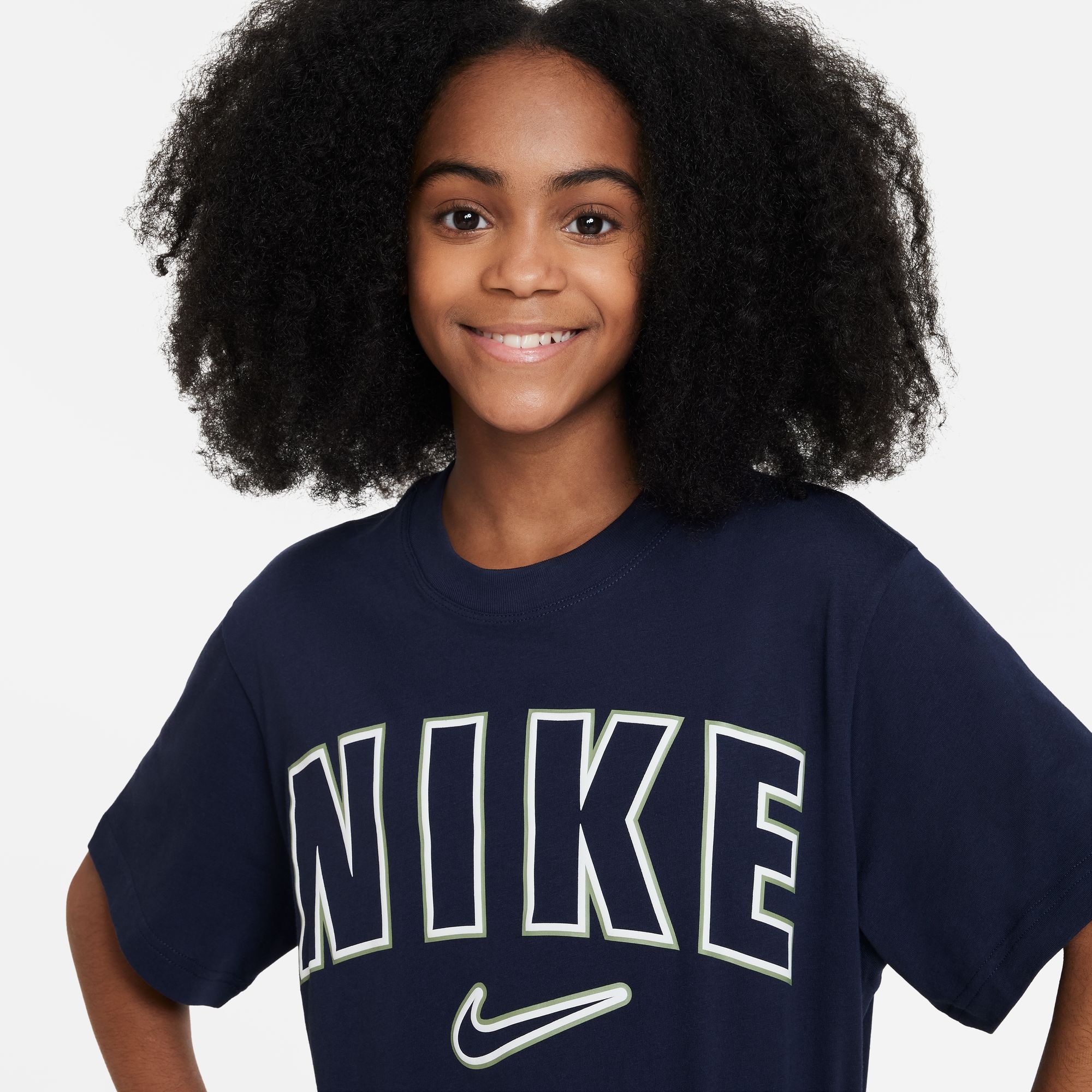 Nike Sportswear T-Shirt »G NSW TEE Short Sleeve BOXY PRNT - für Kinder«