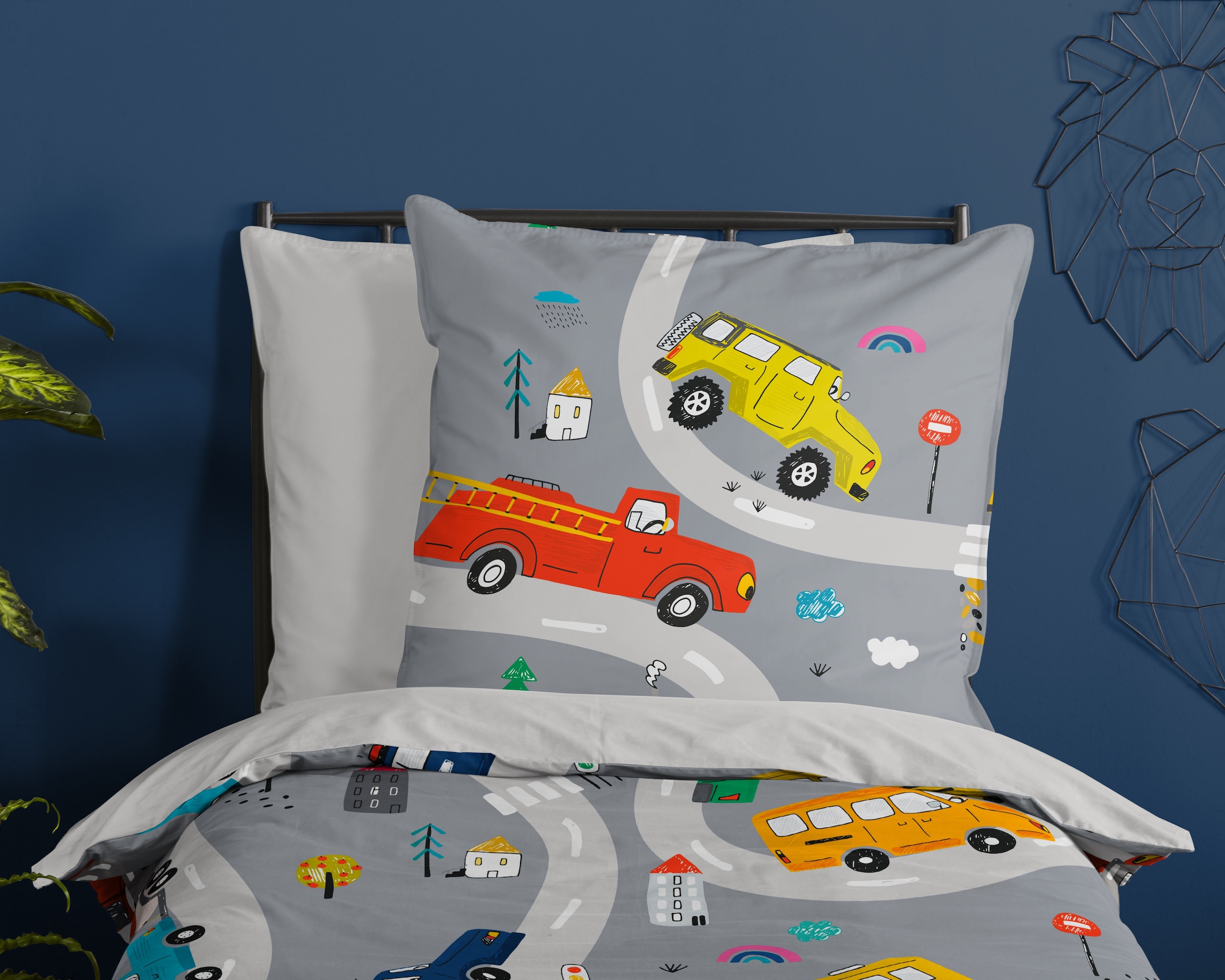 PURE luxury collection Kinderbettwäsche »Voyage« 2 Stk. tlg. Mikrofaser, 135x200, 2 Teilig, Wendeoptik, Kind, Junge, Auto