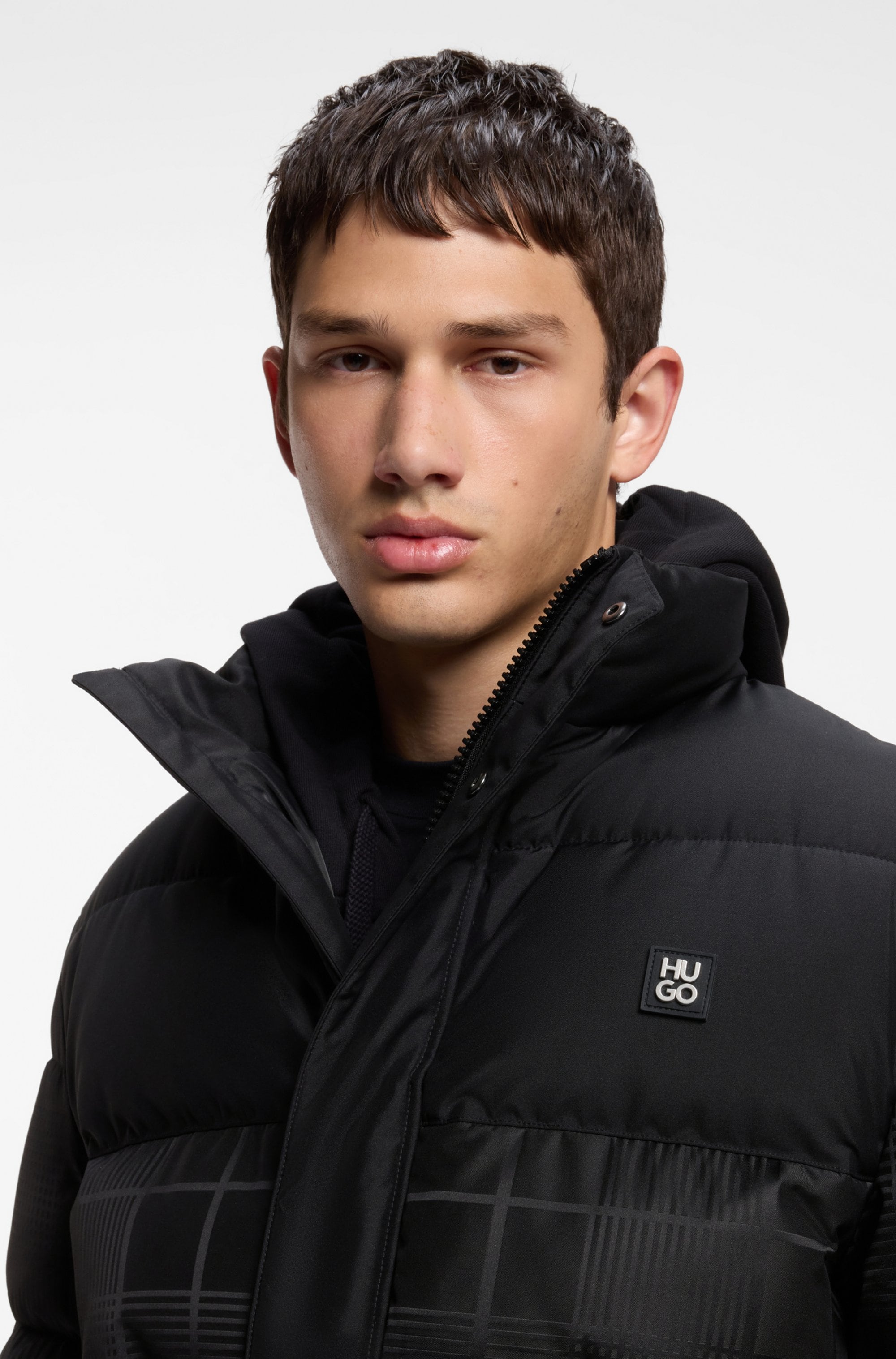 HUGO Steppjacke »Baltos« ohne Kapuze mit kariertem Jacquard-Muster, wasserabweisendes Finish, Regular Fit