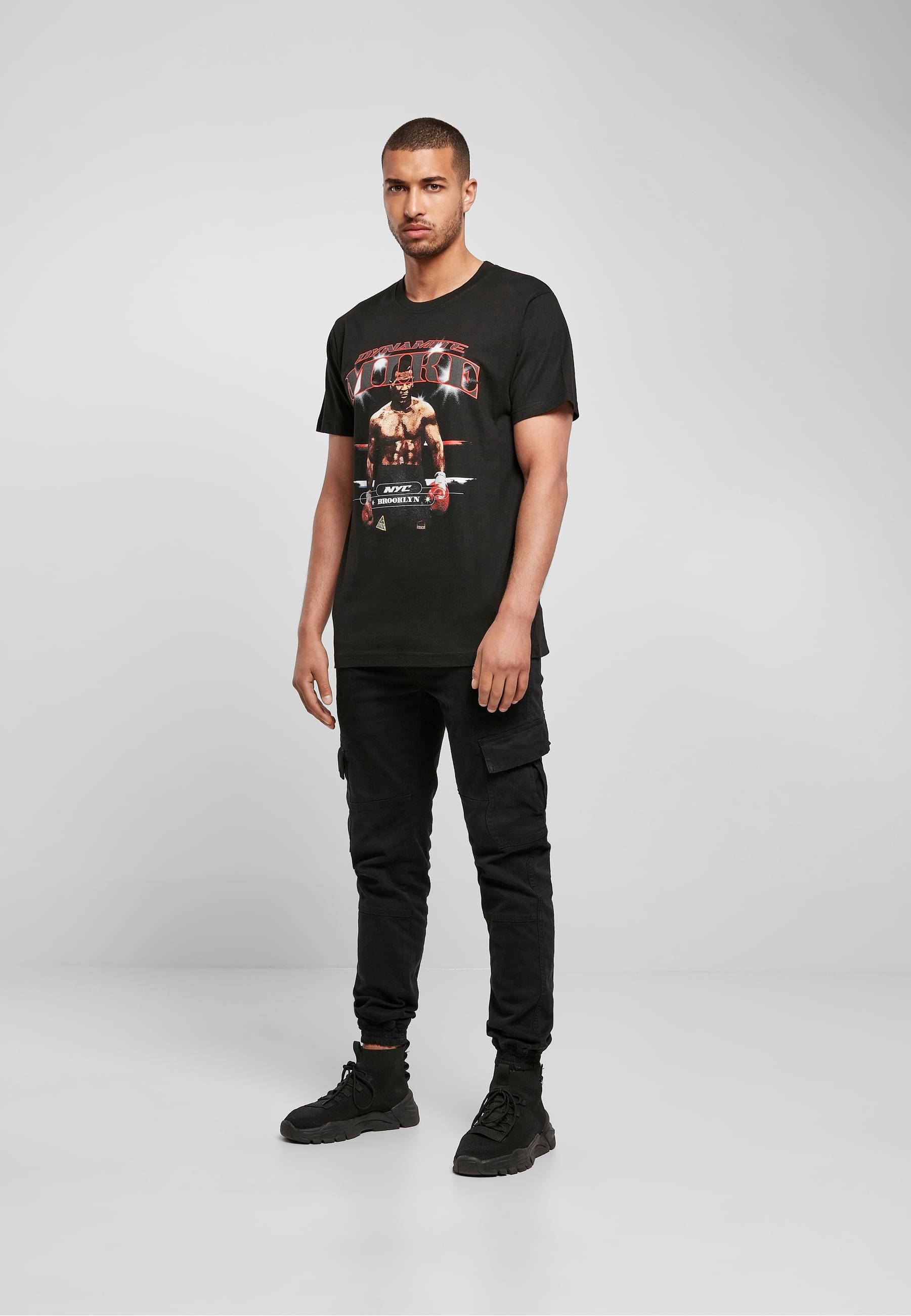 MisterTee Kurzarmshirt »MisterTee Herren Dynamite Mike Tee«, (1 tlg.)