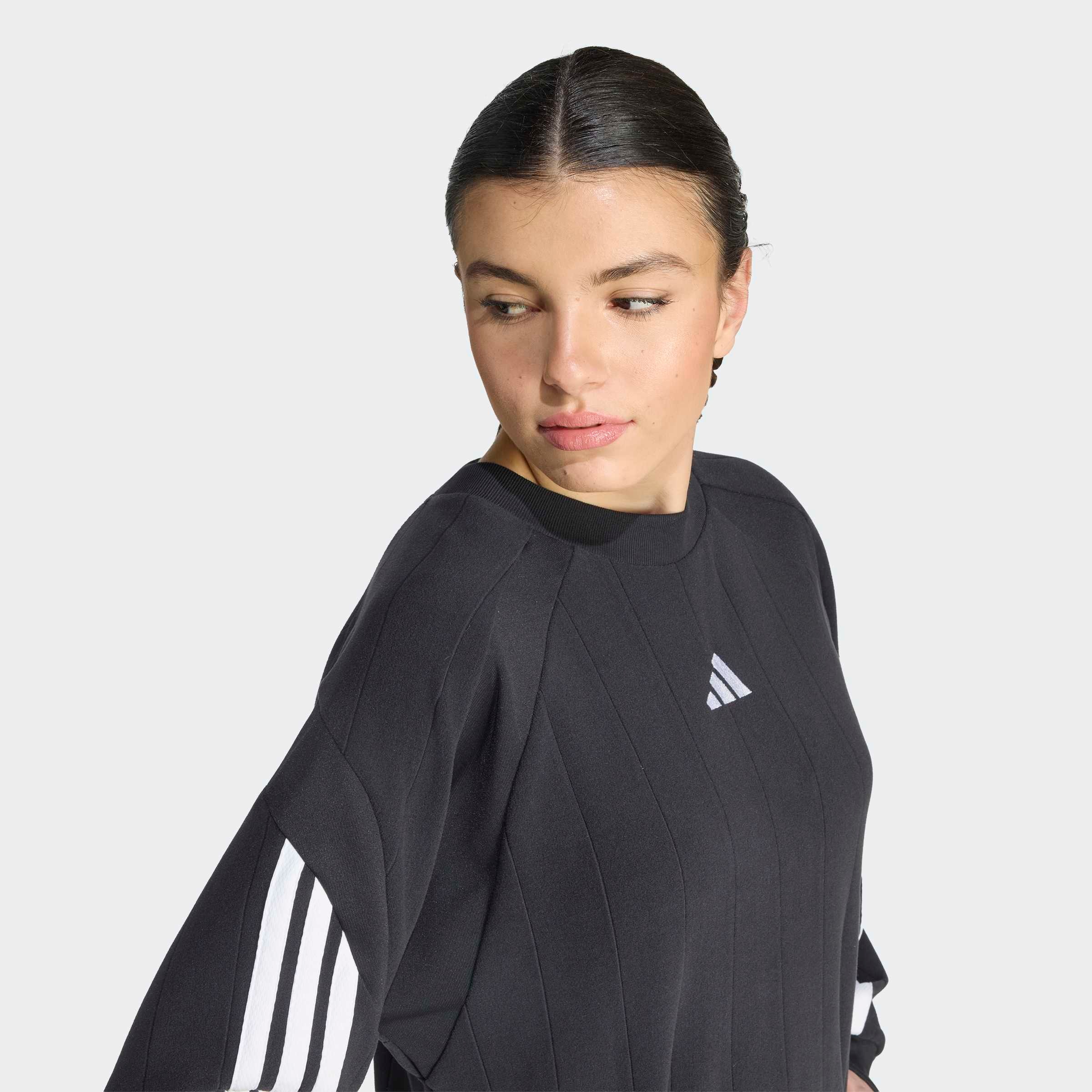 adidas Sportswear Shirtkleid »HOUSE OF TIRO DRESS«