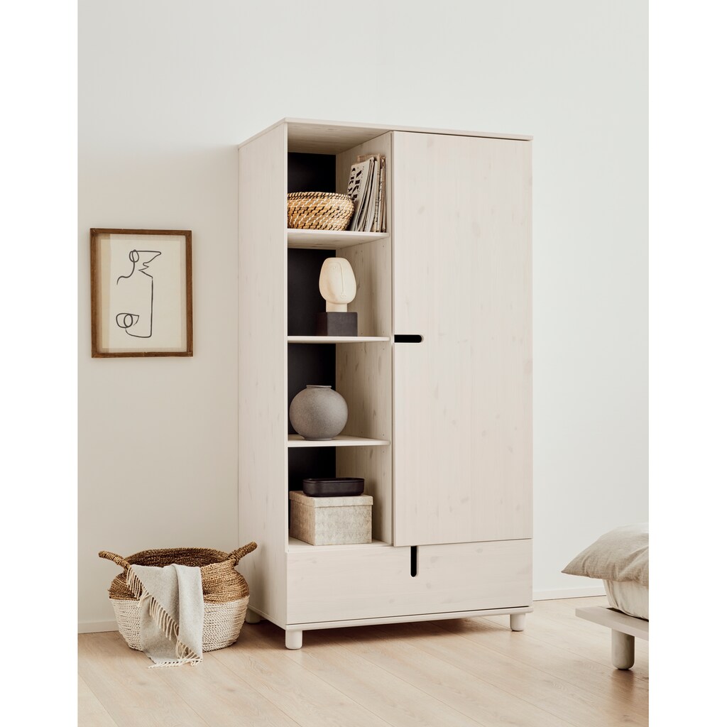 OTTO products Kleiderschrank »Aileen«