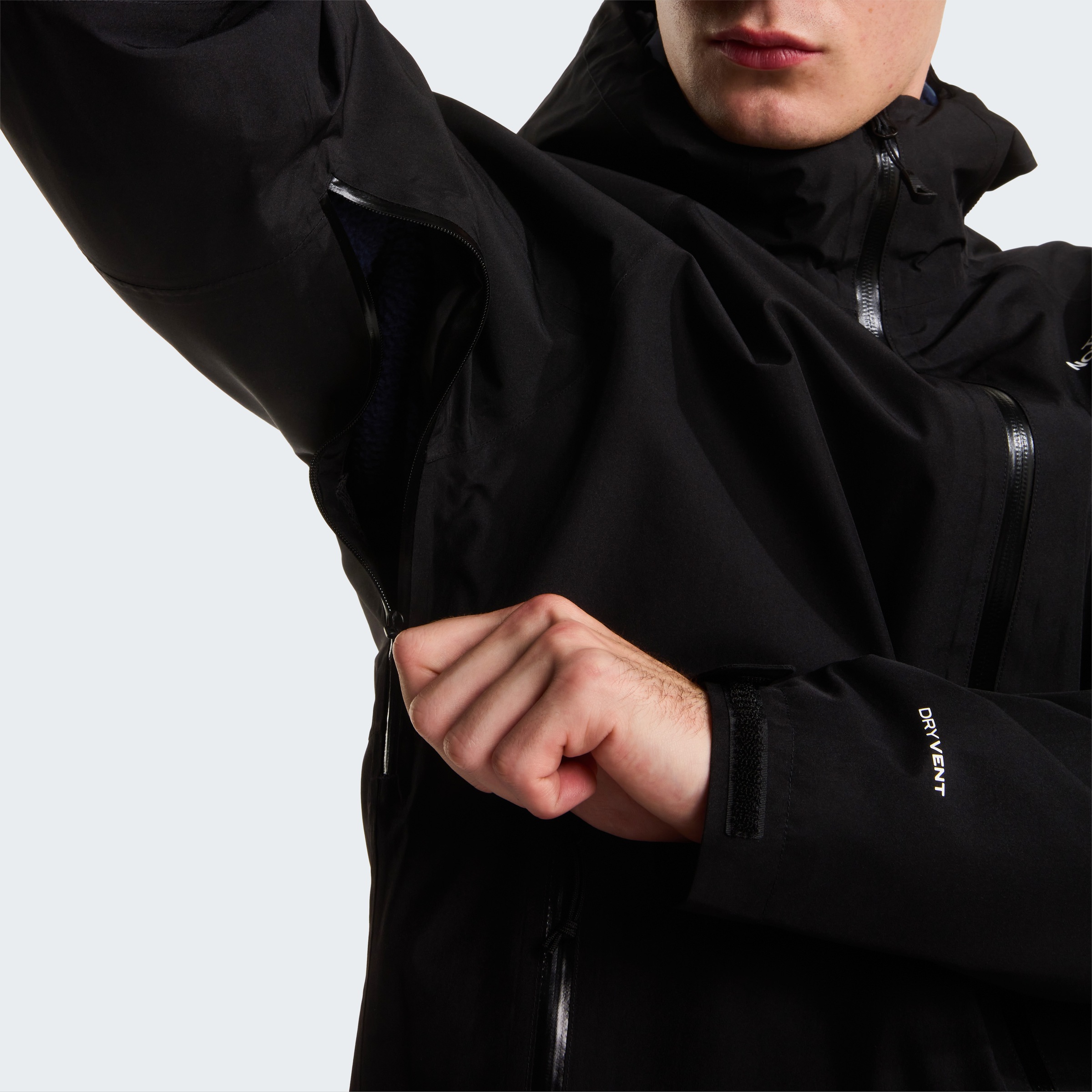 The North Face Funktionsjacke »M LIGHTNING ZIP-IN JACKET« mit Kapuze mit verstellbarer Kapuze, aus Polyester
