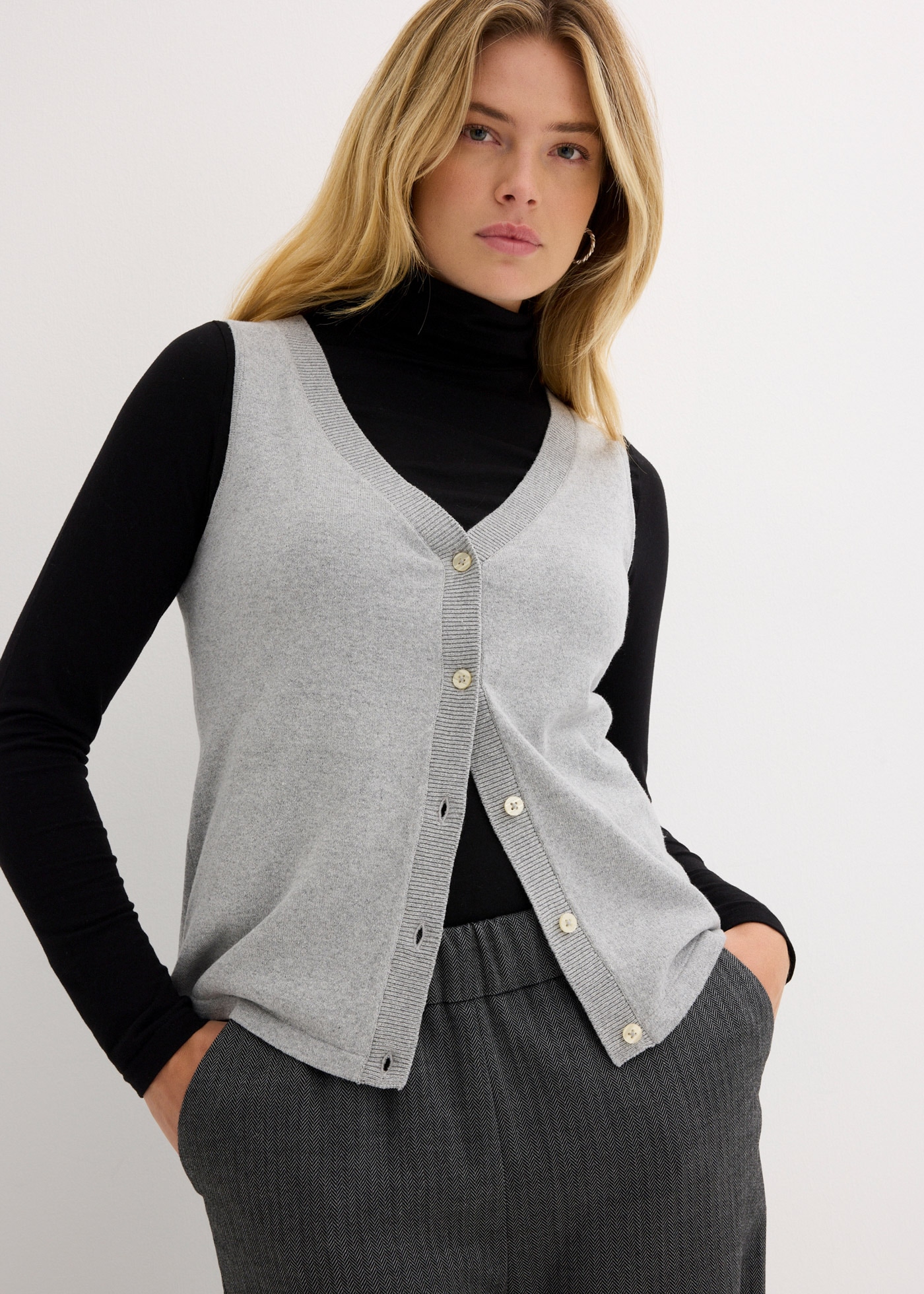 bonprix Palazzohose  aus Viskose, lockere Passform, mit Bequembund, casual Stil