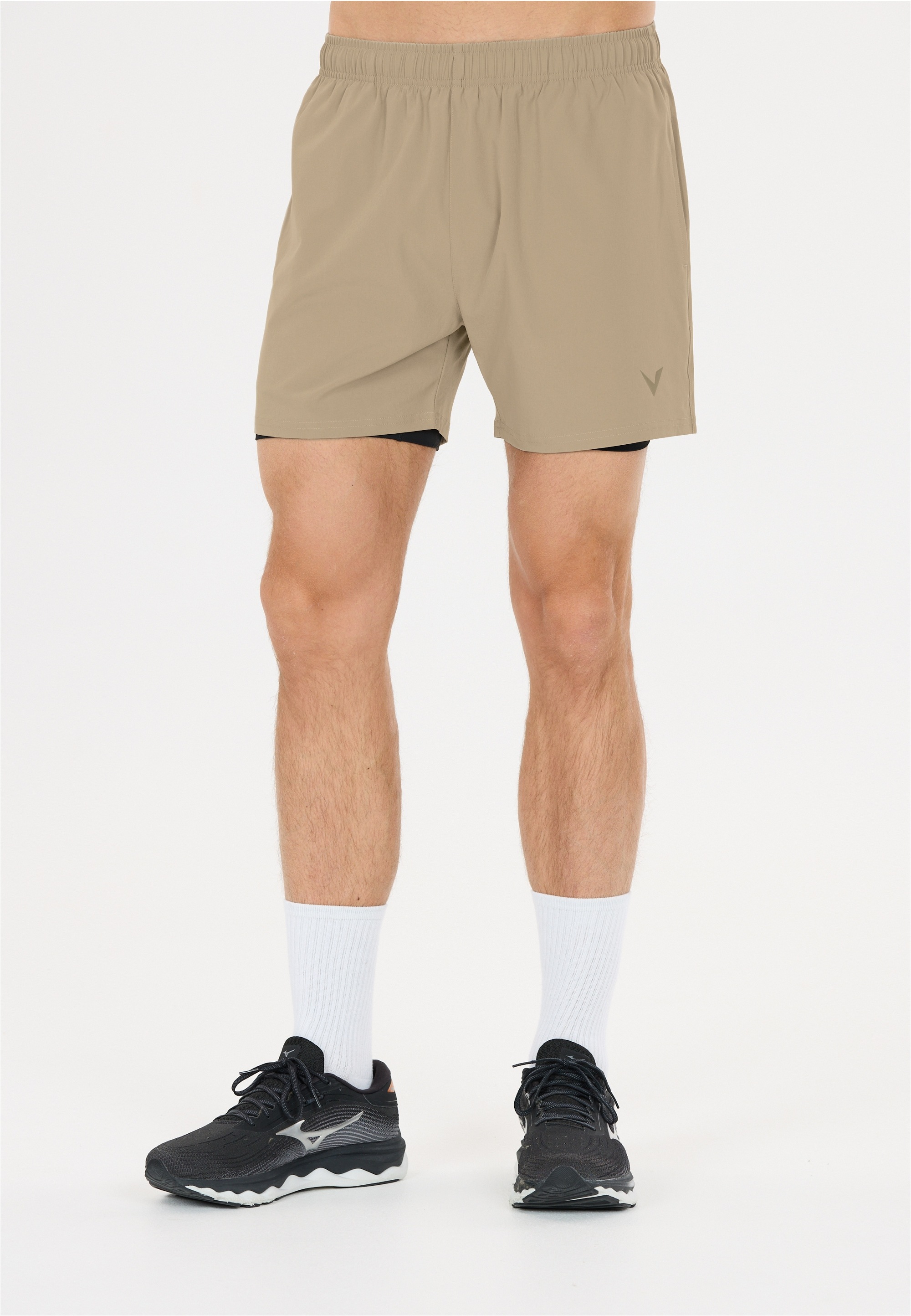Virtus Shorts "Zayne V2" mit elastischem Bund und innenliegendem Kordelzug