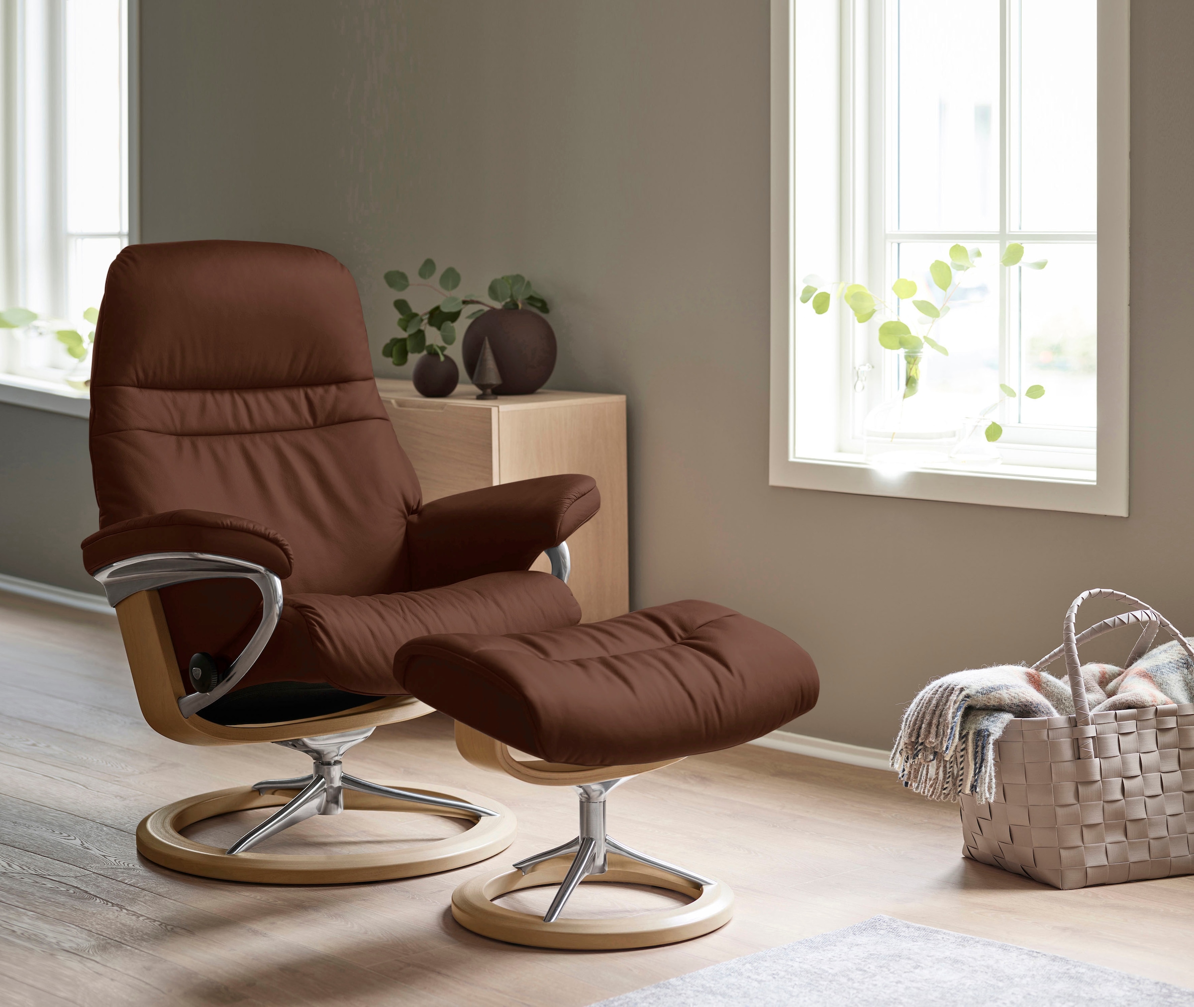 Stressless Relaxsessel "Sunrise" mit Signature Base, Größe M, Gestell Eiche günstig online kaufen