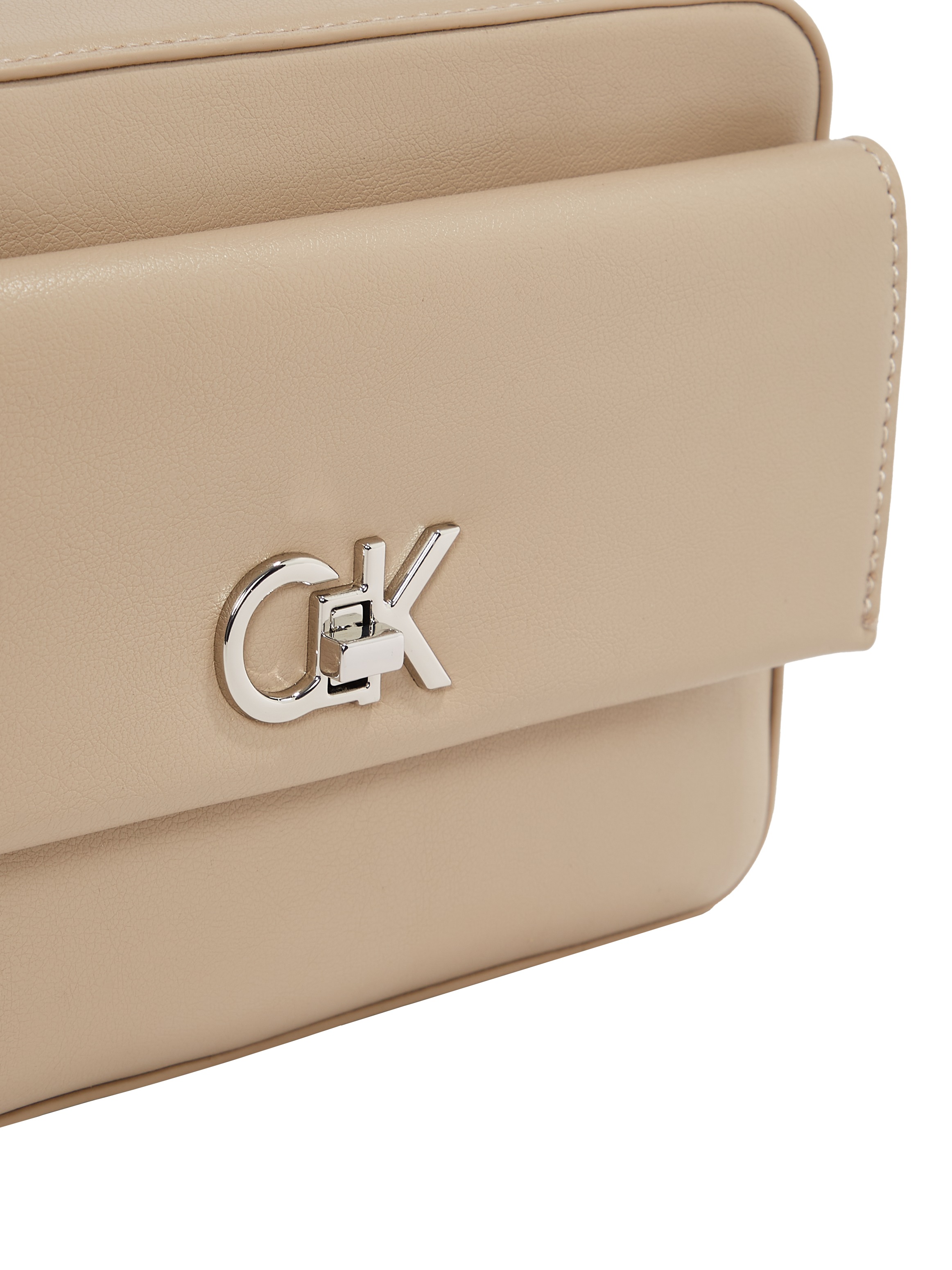 Calvin Klein Umhängetasche »CK CAMERA BAG W/POCKET«, Abendtasche, Schulterriemen Gliederkette, Schultertasche mit CK-Logo