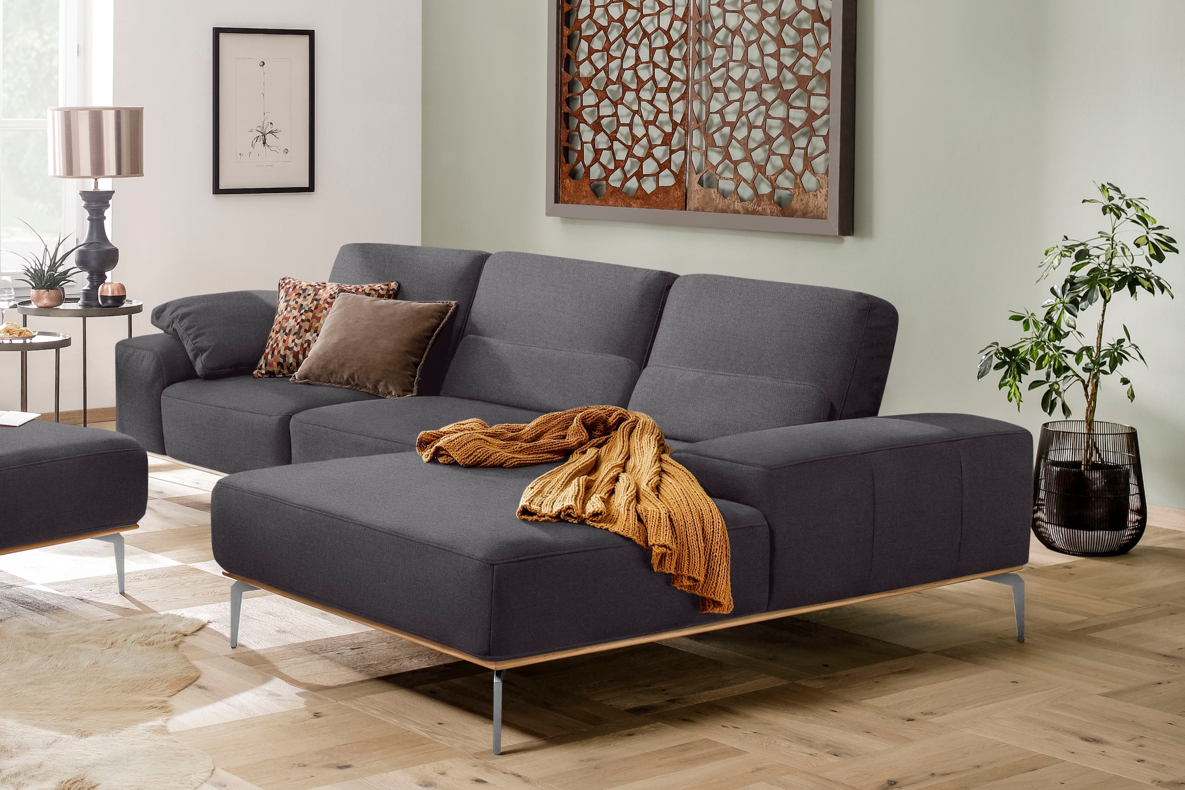 W.SCHILLIG Ecksofa "run, Designsofa mit tollem Sitzkomfort, bequem, L-Form" mit elegantem Holzsockel, Füße in Chrom glänzend, Breite 319 cm