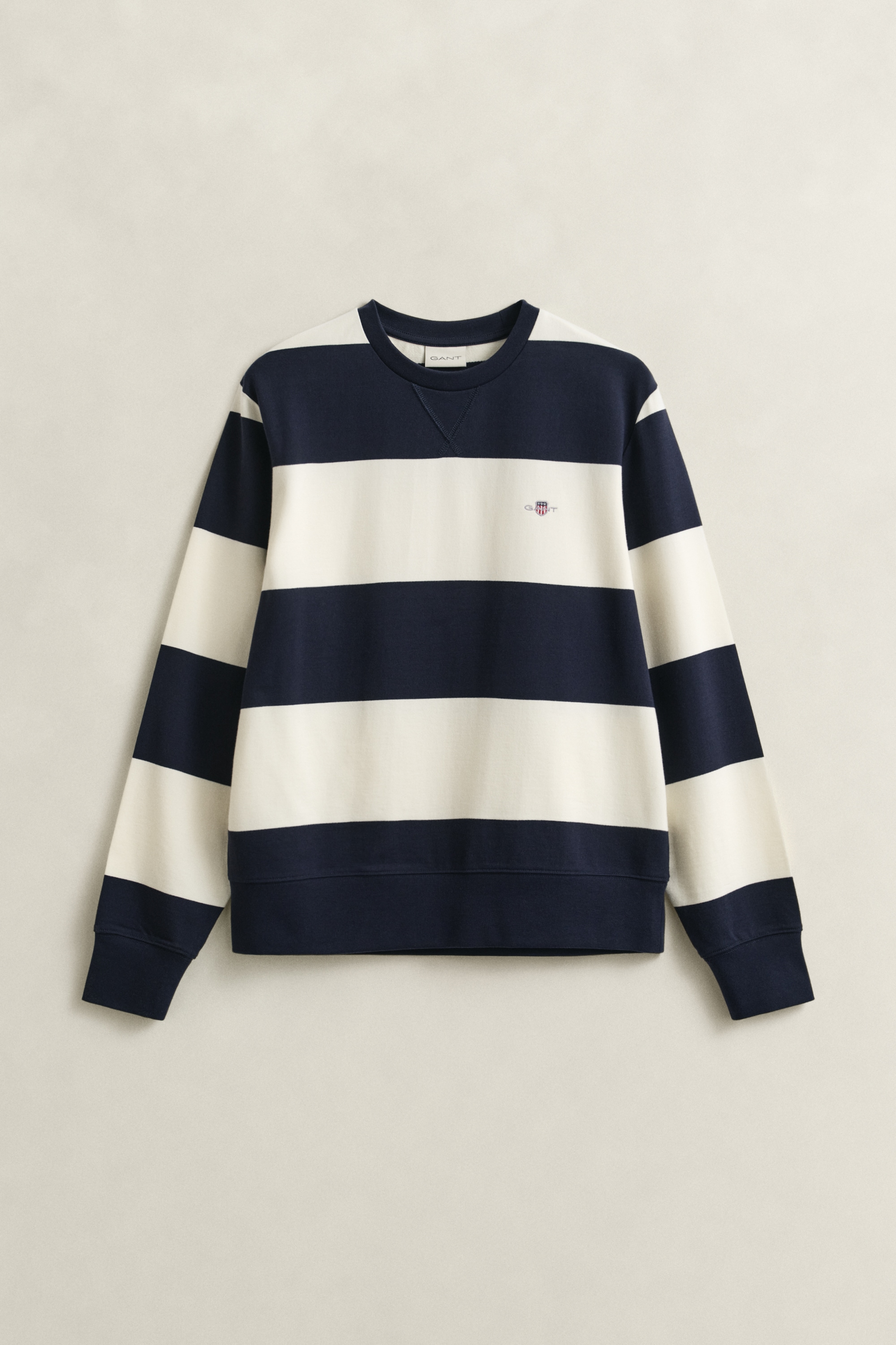 Gant Sweatshirt »STRIPED C-NECK«, mit Rundhals und Logostickerei
