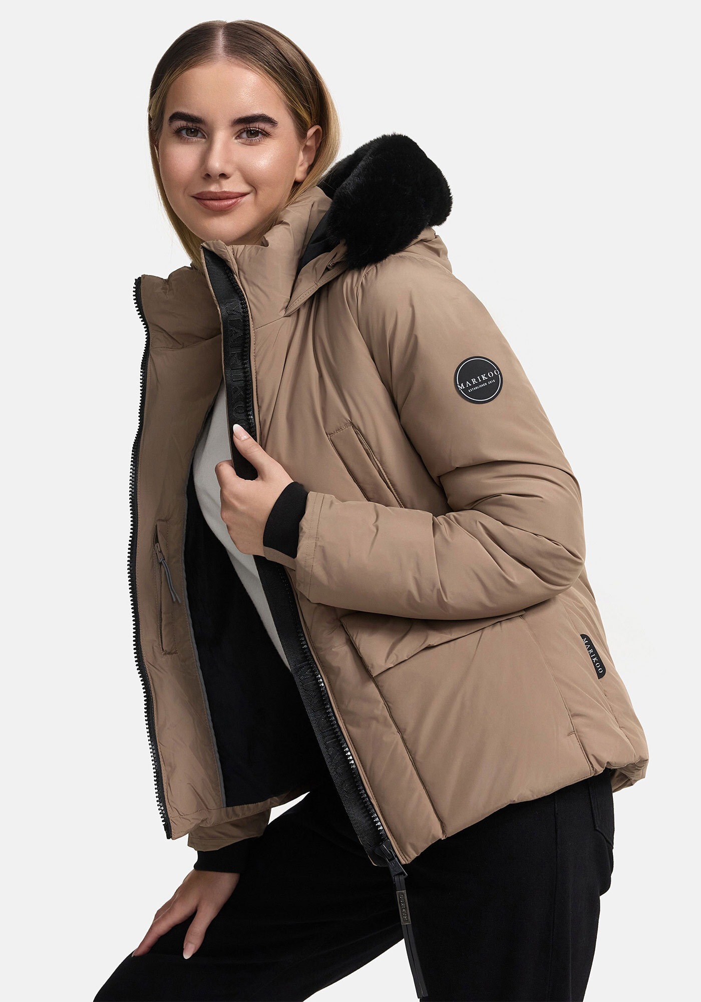 Marikoo Winterjacke »Morinaa«, mit großer Kapuze
