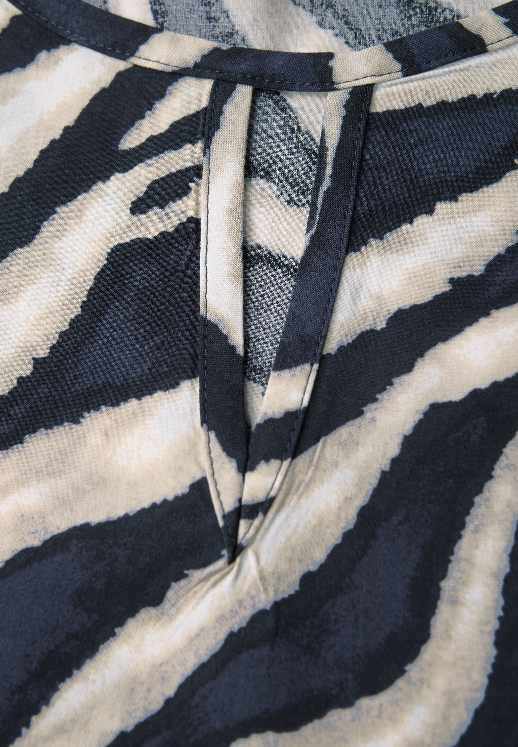 STREET ONE Blusentop, aus softer Viskose