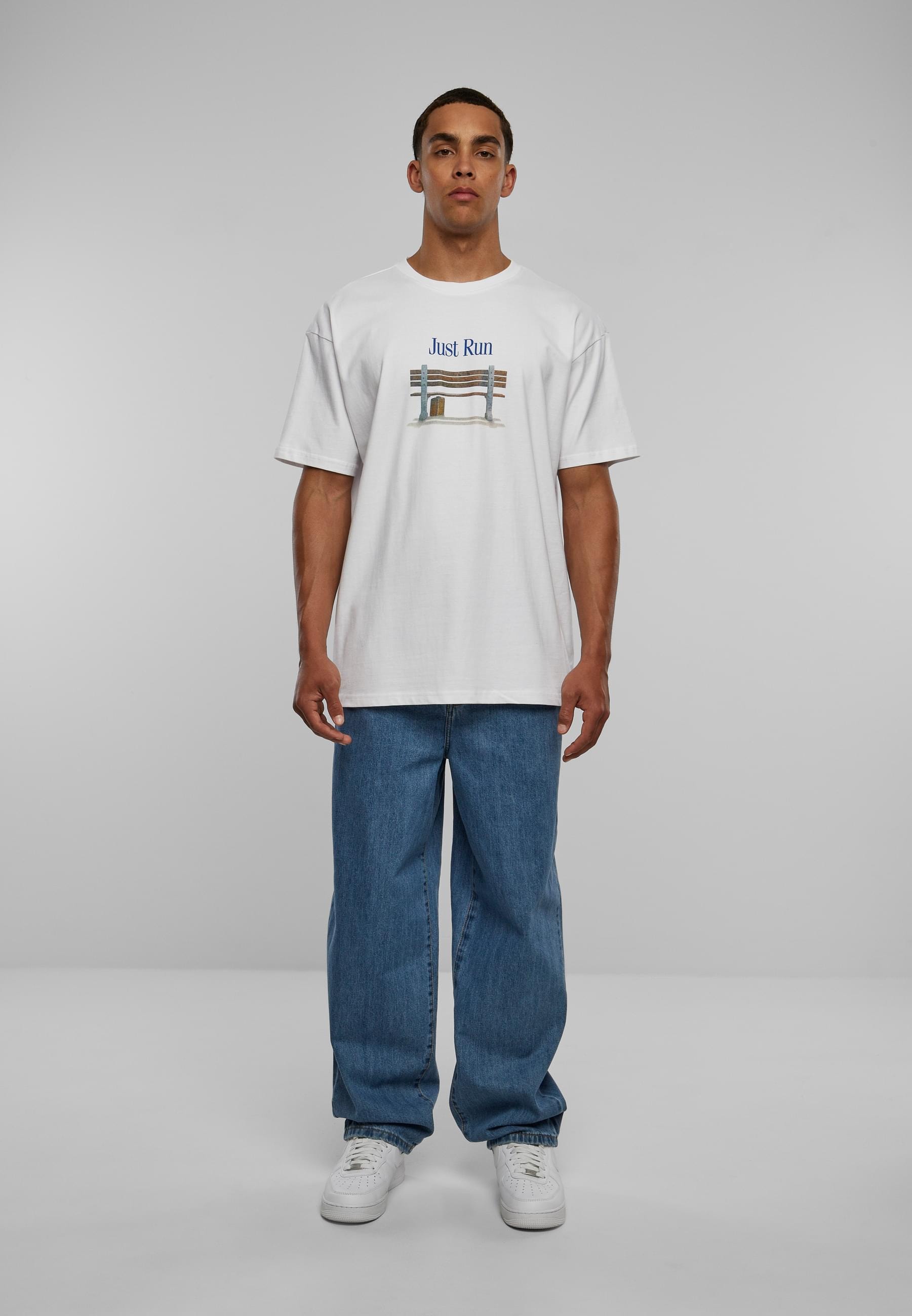 Upscale by Mister Tee T-Shirt »Upscale by Mister Tee Unisex Credits Oversize Tee«, (1 tlg.)