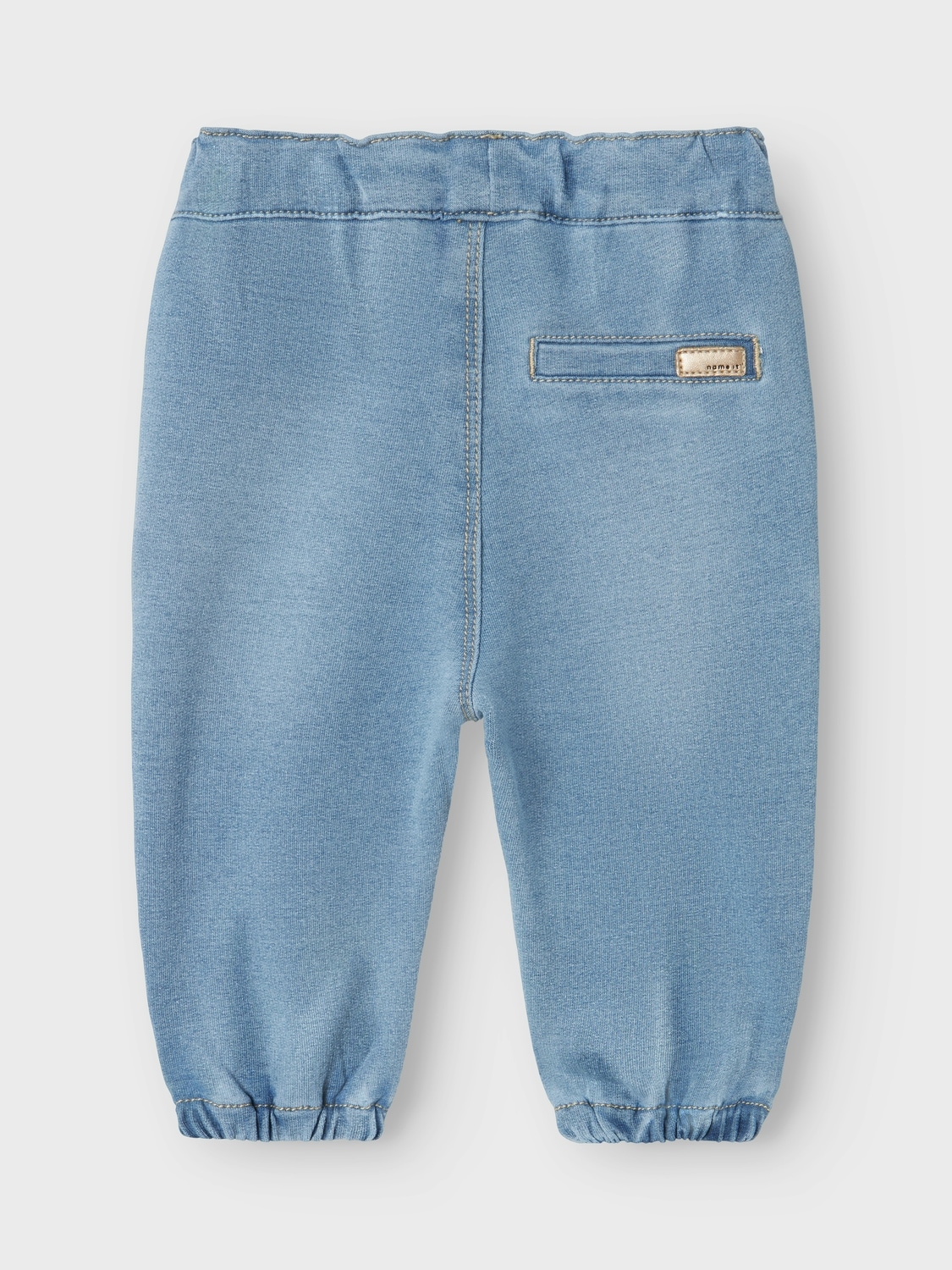 Name It Sweatjeans »NBFBELLA ROUND JEANS 6101-TR NOOS«, mit coolen Abriebeffekten