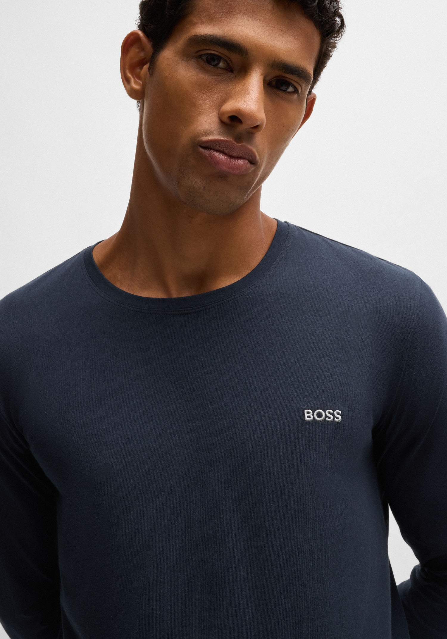 BOSS Langarmshirt »Mix&Match LS-Shirt R«, mit BOSS Stickerei auf der Brust