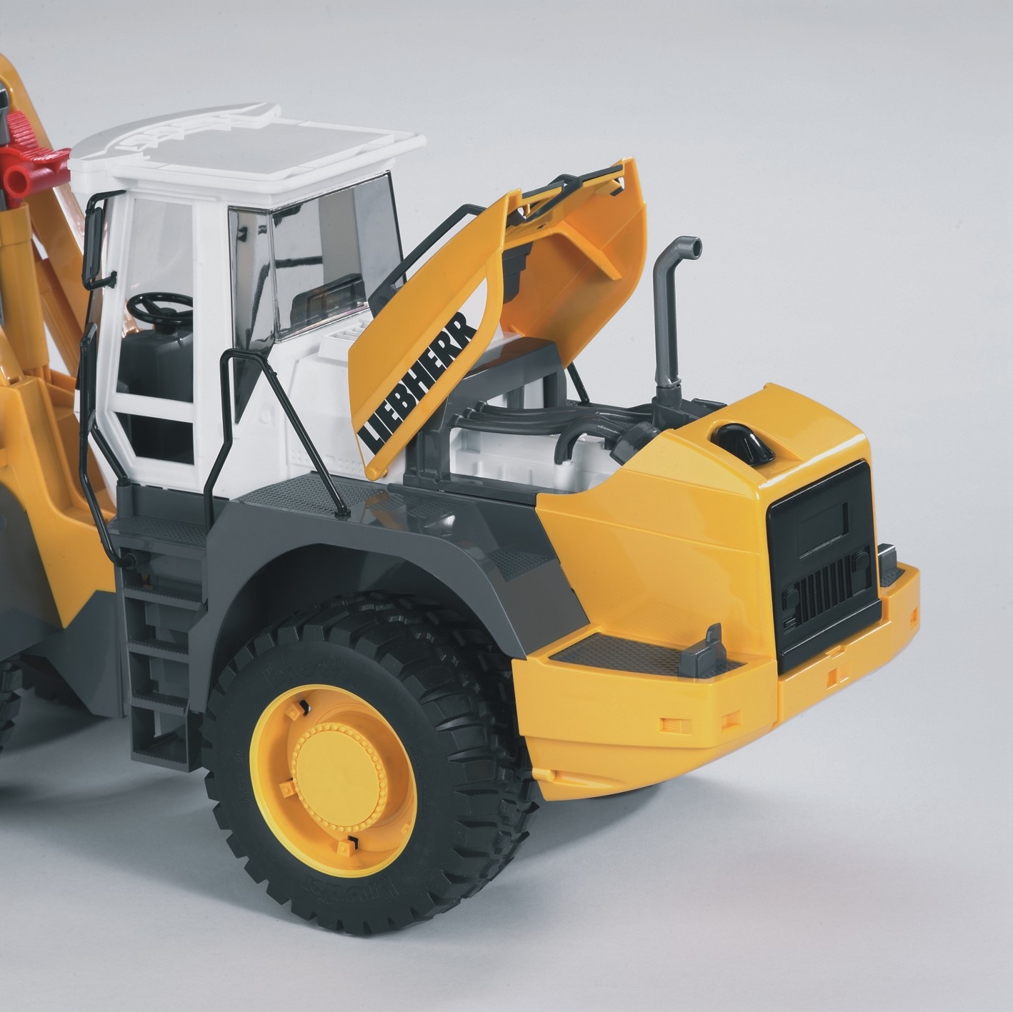 Bruder® Spielzeug-Radlader »Liebherr Radlader L574 56 cm (02430)«, Made in Europe