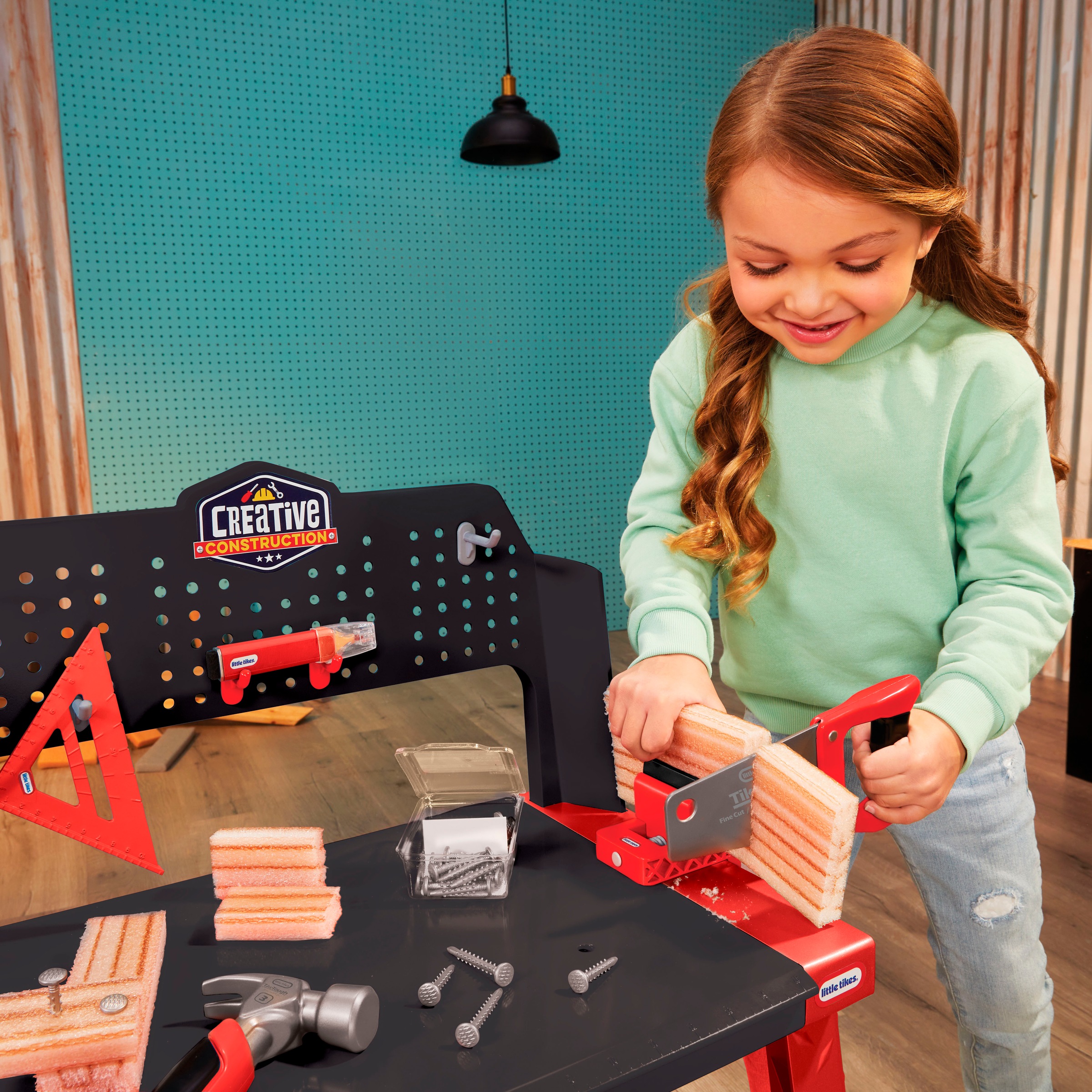 Little Tikes® Spielwerkbank »Creative Construction - Werkbank«, mit Zubehör