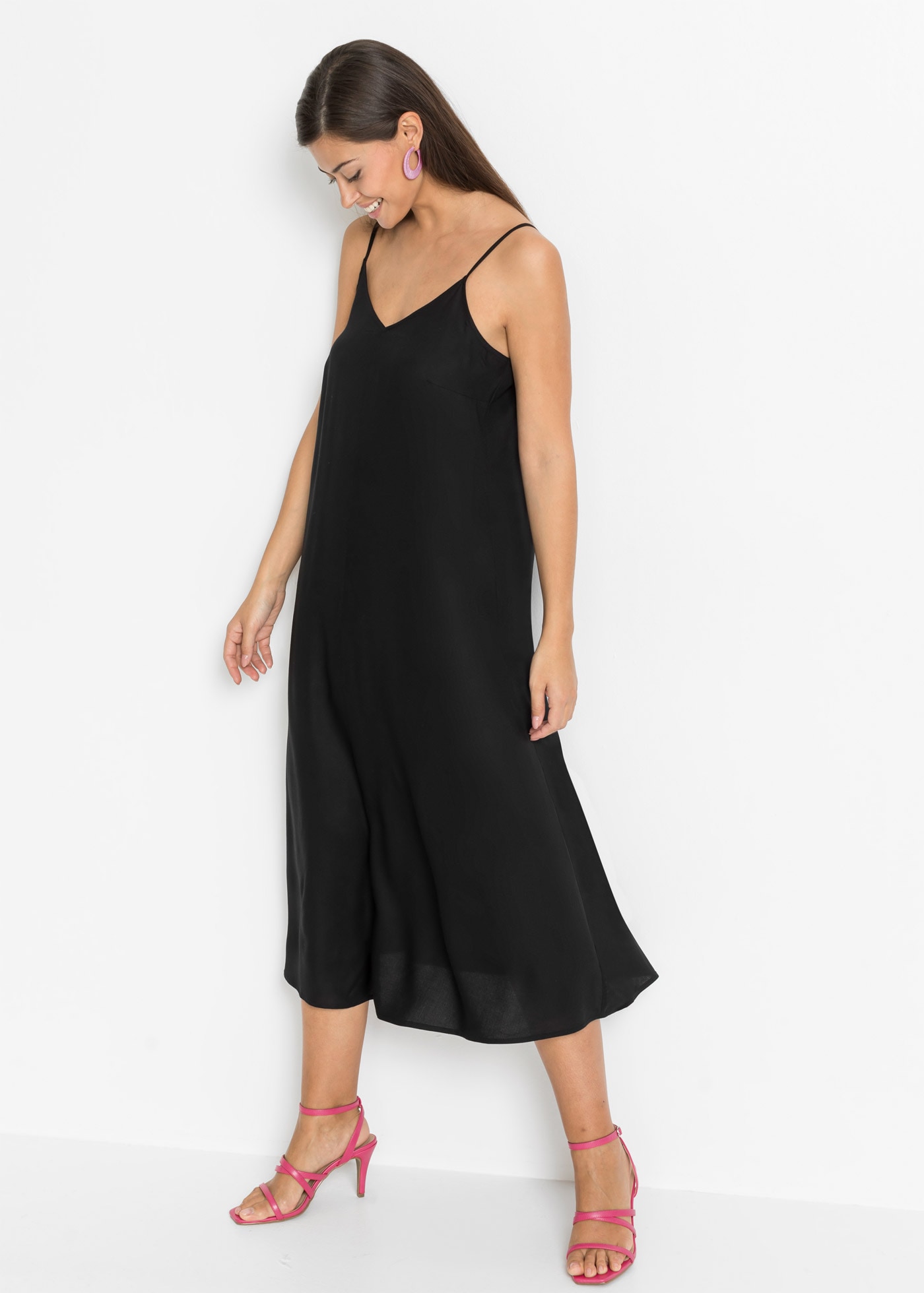 bonprix Trägerkleid »Trägerkleid aus feiner Viskose« Trägerkleid aus feiner Viskose