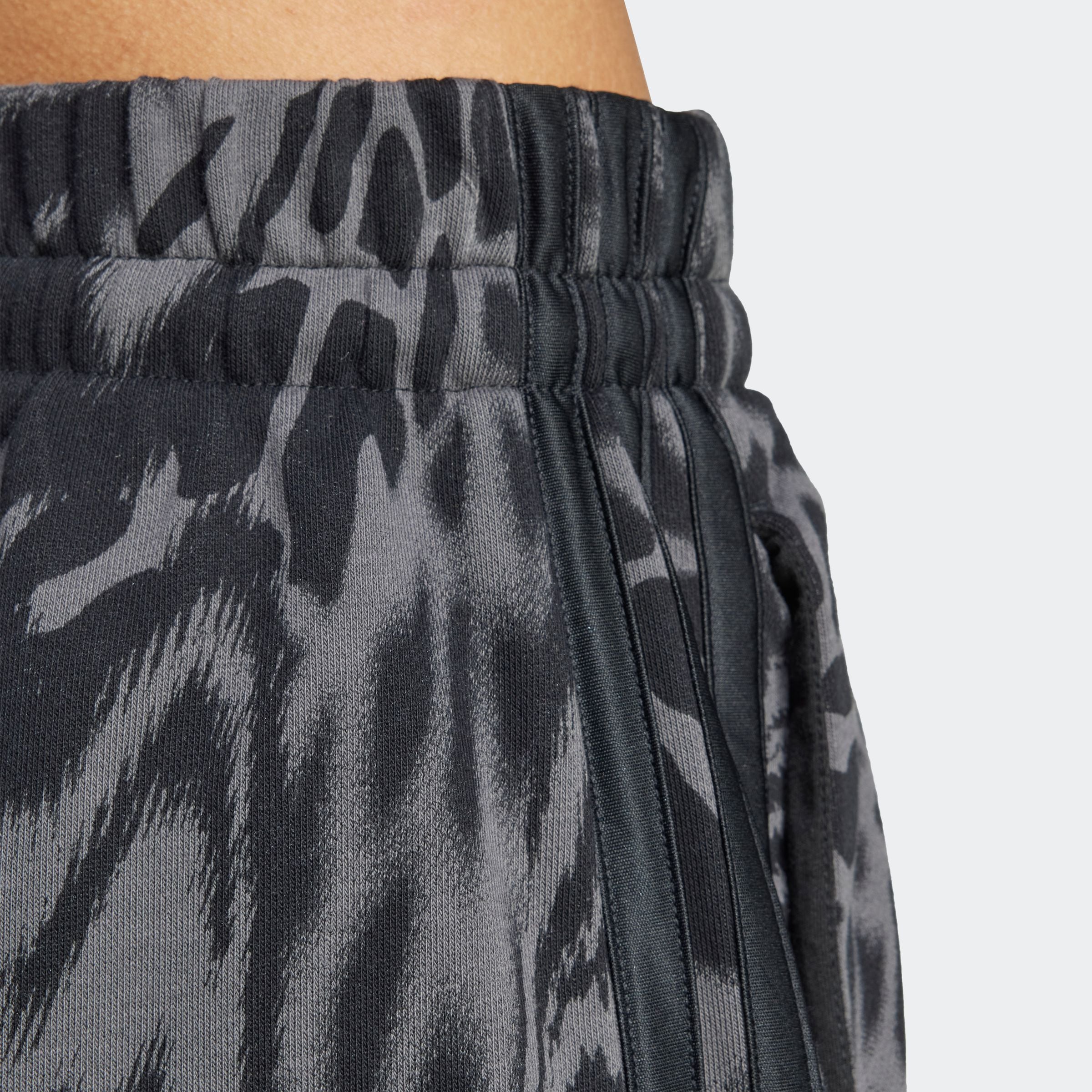 adidas Sportswear Shorts »W AOP 3S SH«, (1 tlg.)