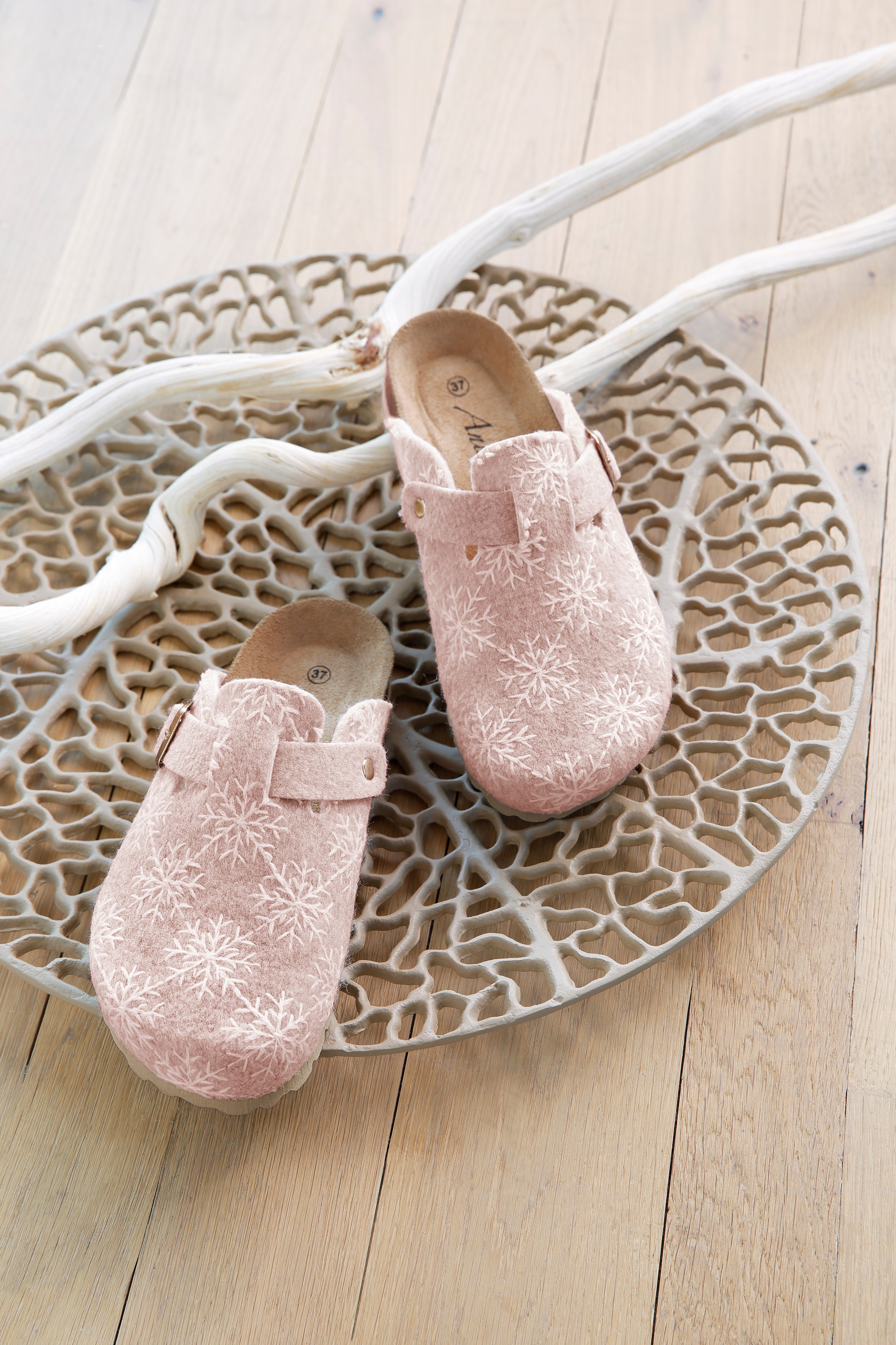 Aniston SHOES Clog, Clog, Hausschuh, Homeslipper, verstellbare Schnalle - N günstig online kaufen