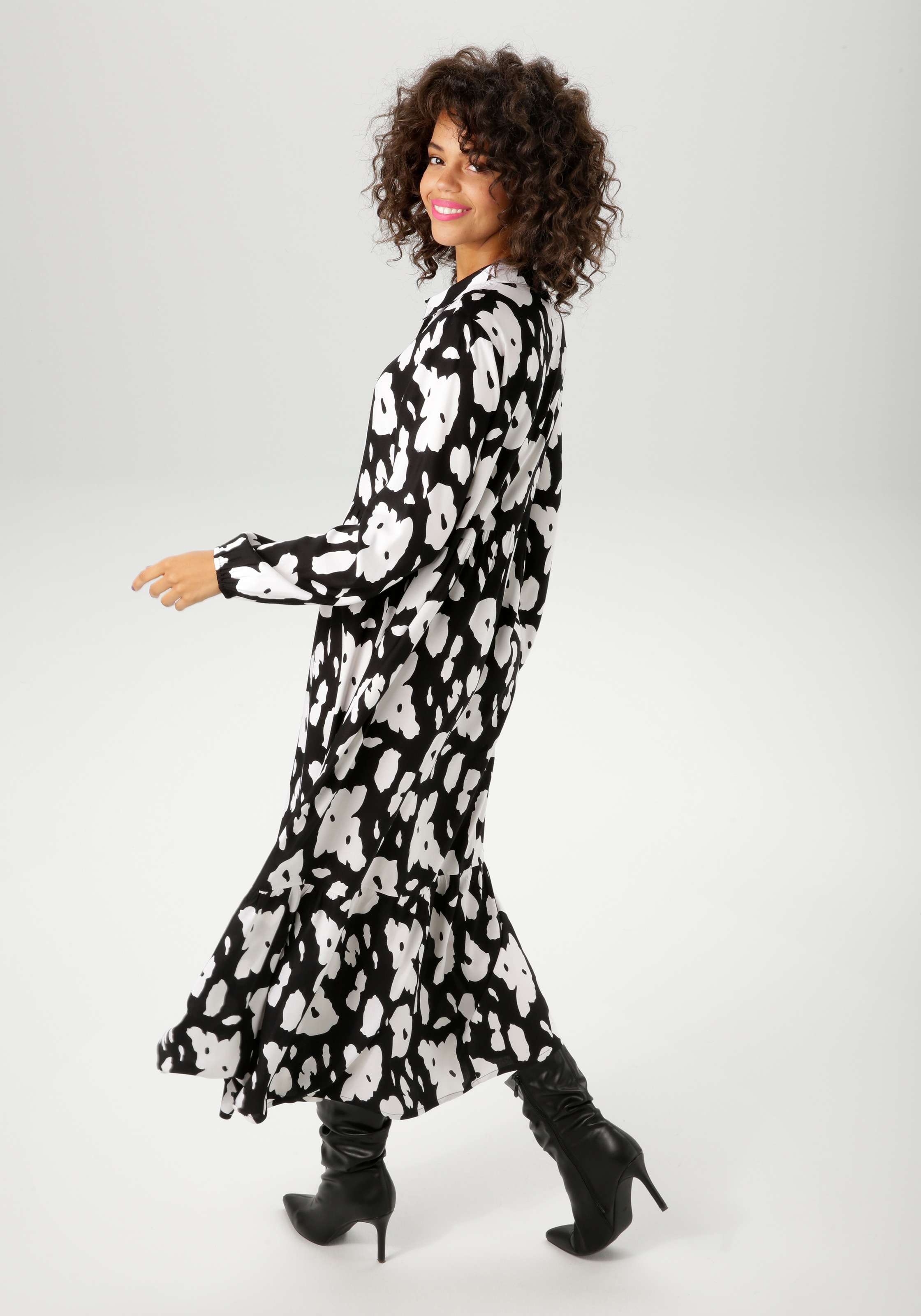 Aniston CASUAL Maxikleid, mit kontrastfarbigen Blumendruck - NEUE KOLLEKTION
