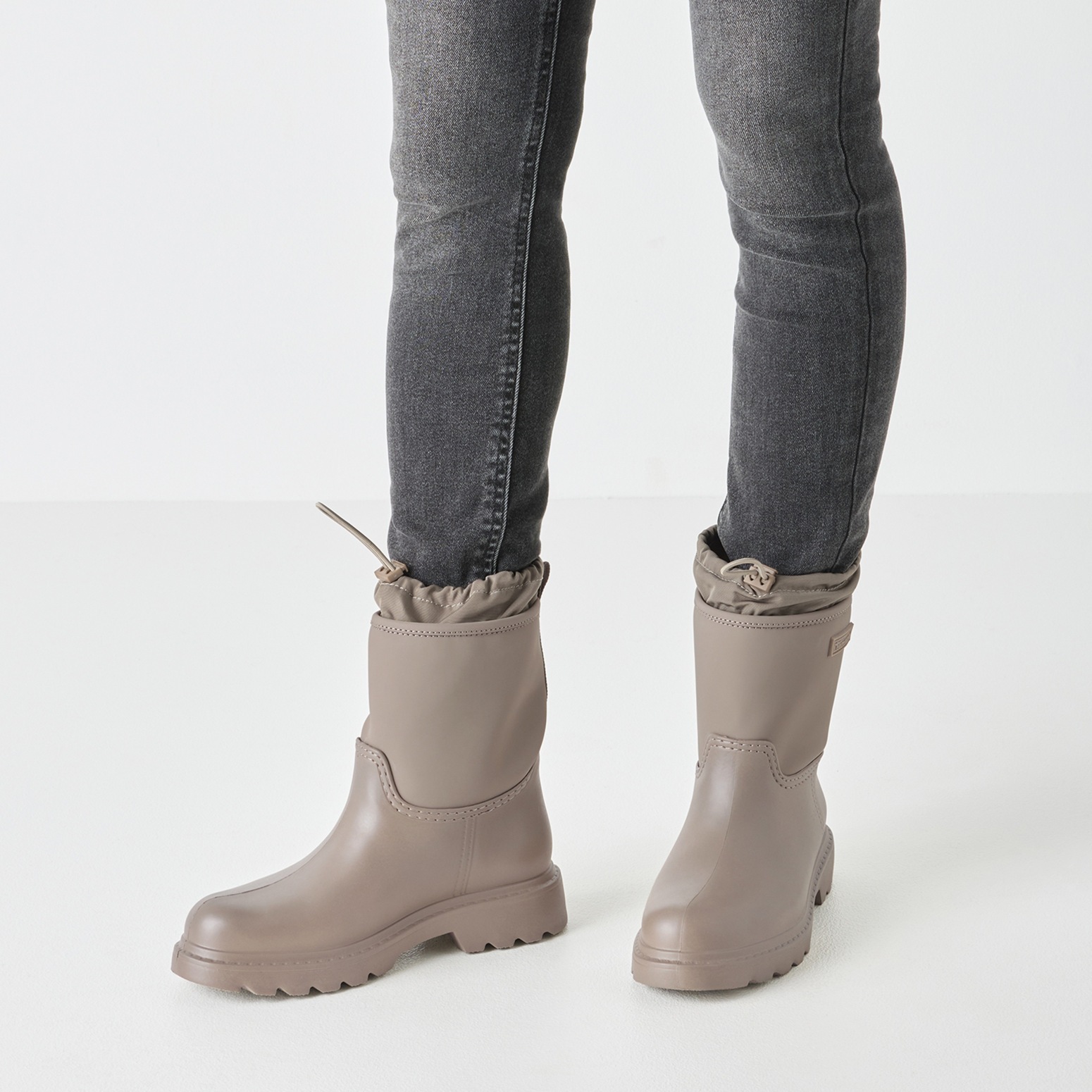 Tamaris Gummistiefel, Blockabsatz, Boots mit Textileinsatz am Schaftrand günstig online kaufen