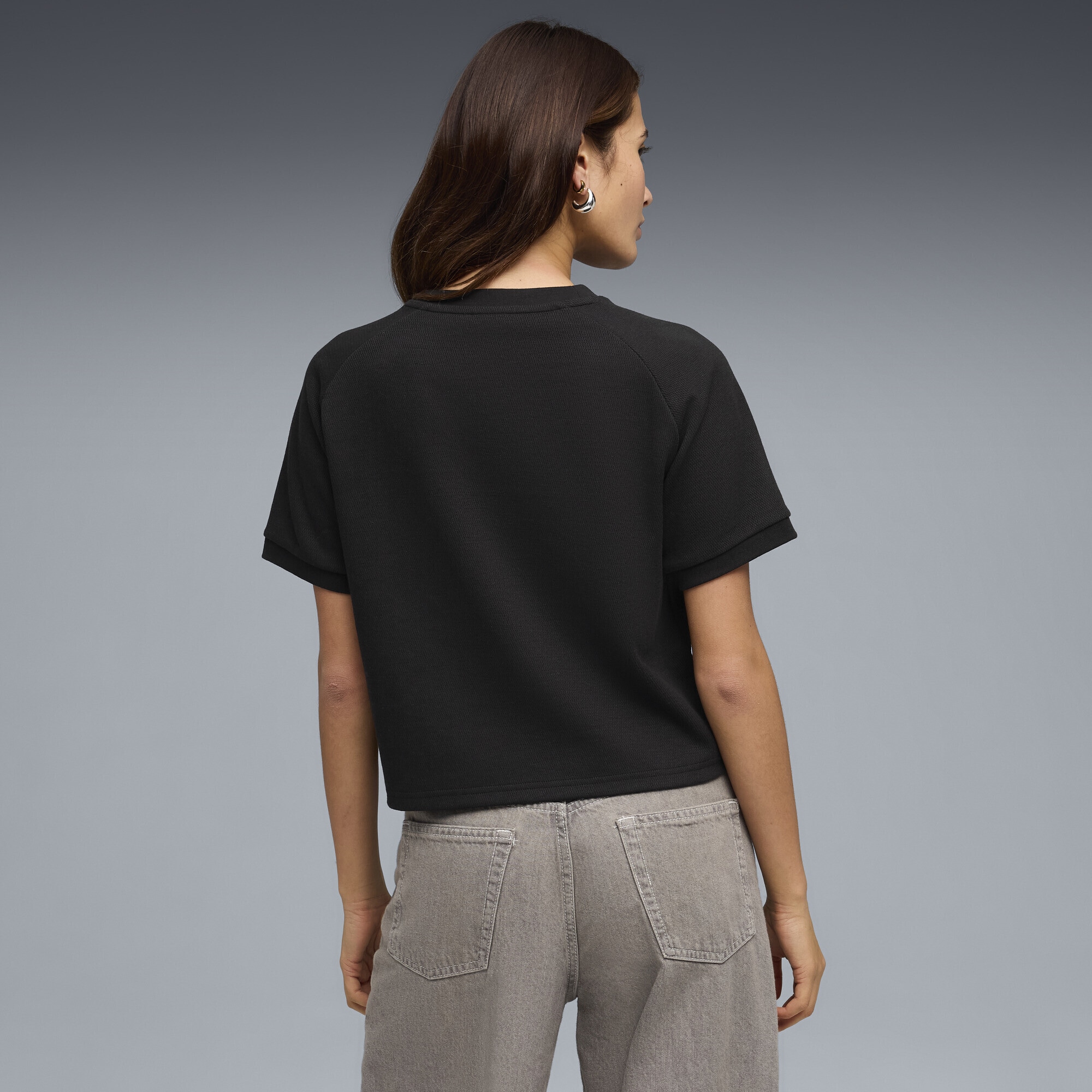 PUMA T-Shirt »PUMA Class Relaxed Pinnacle T-Shirt Damen«