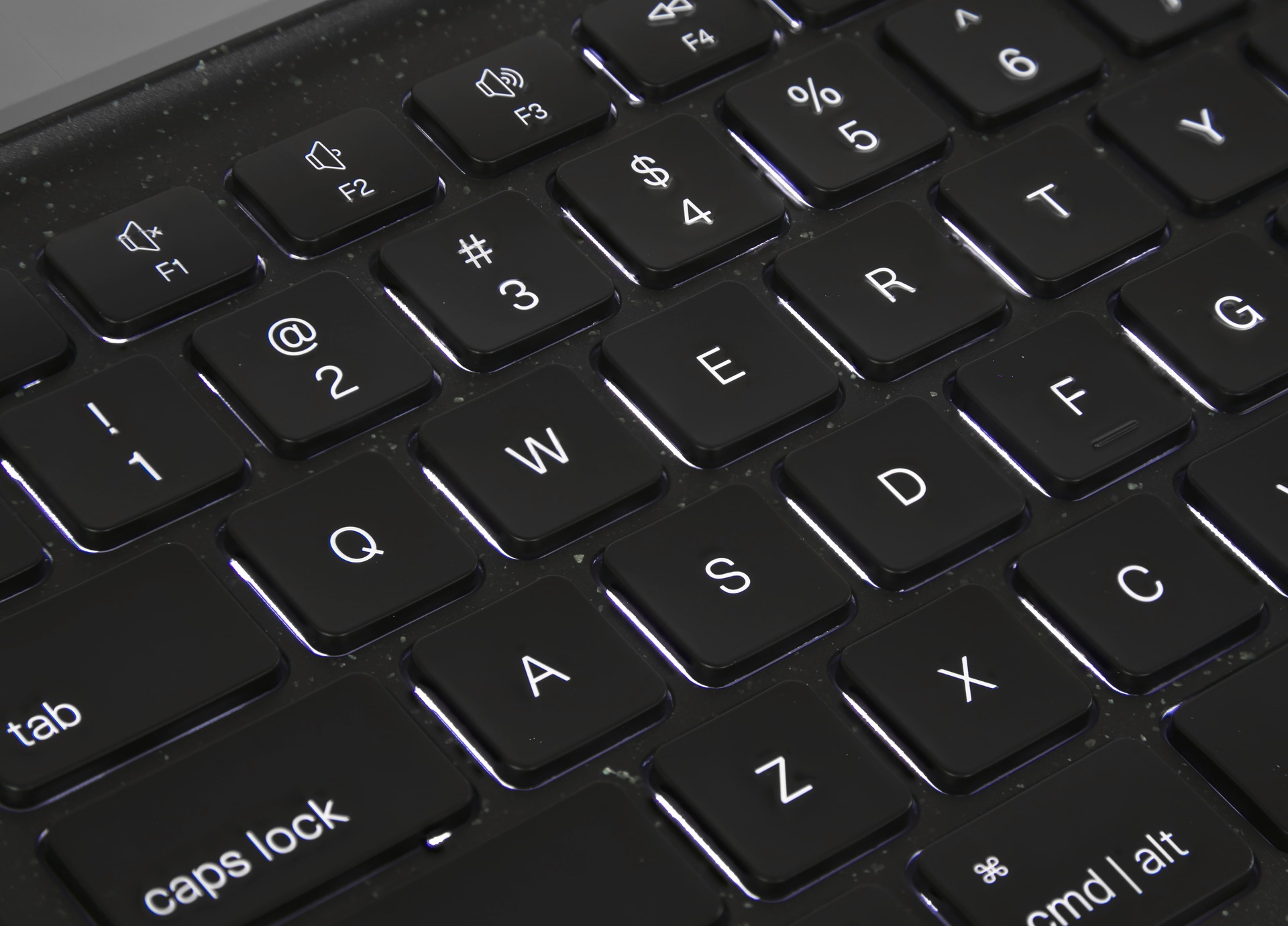 Targus Tastatur »Antimicrobial EcoSmart Bluetooth Keyboard (DE)«