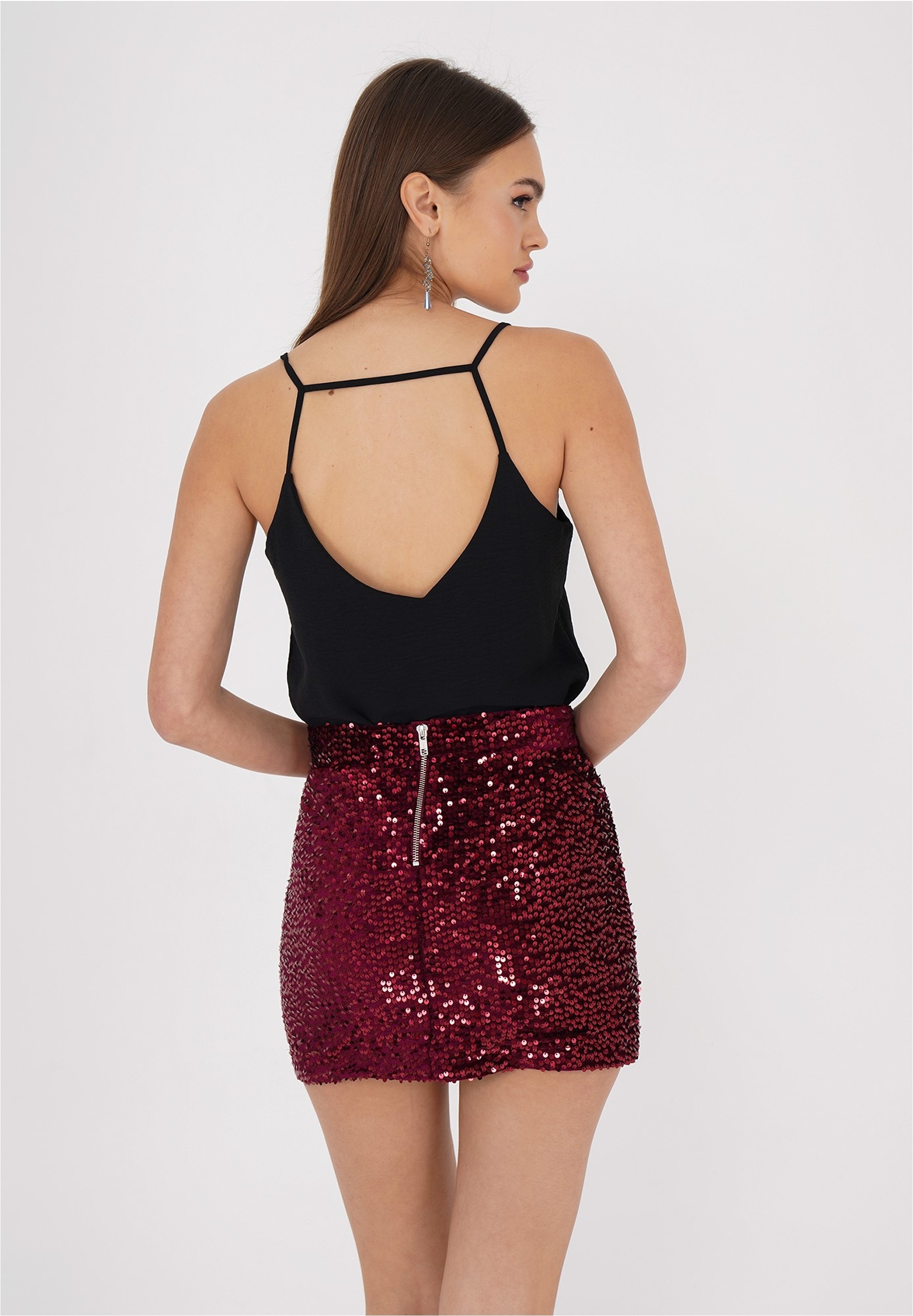 freshlions Shorts »Yara«, (1 tlg.), mit glitzerndem Paillettenbesatz