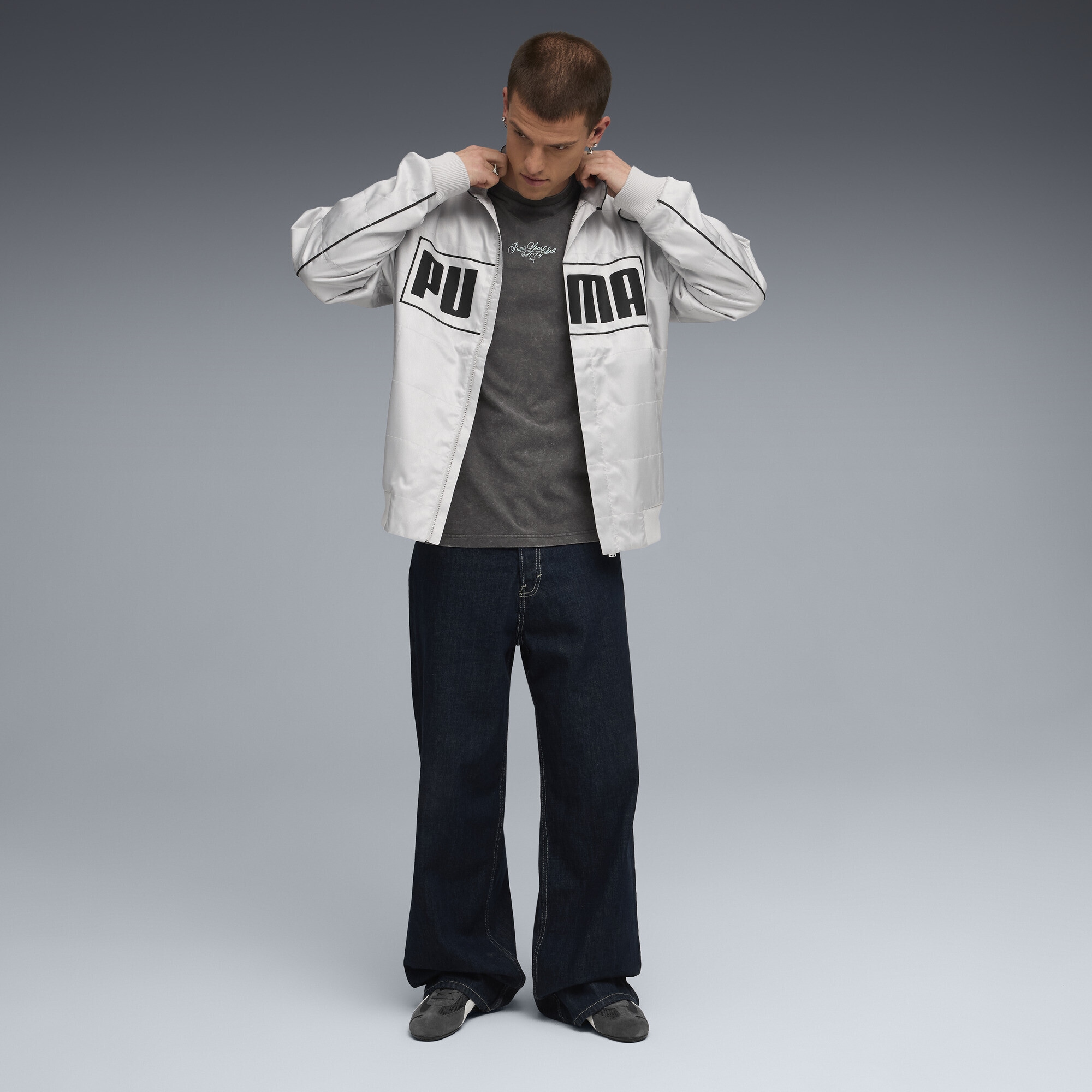 PUMA T-Shirt »Graphic Font Play Relaxed Washed T-Shirt Herren«