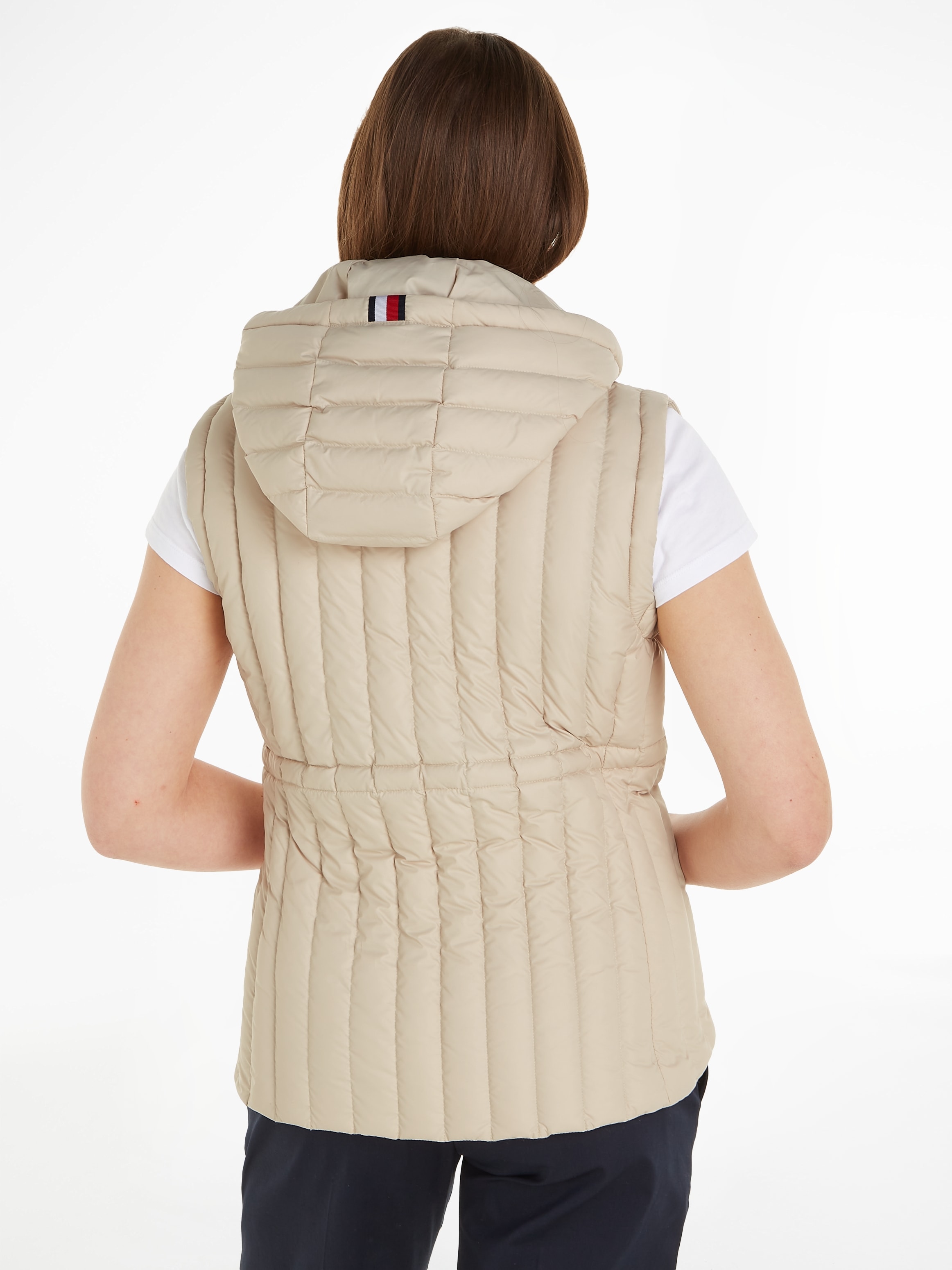 Tommy Hilfiger Daunenweste "FEMININE LW DOWN VEST", mit Logostickerei günstig online kaufen