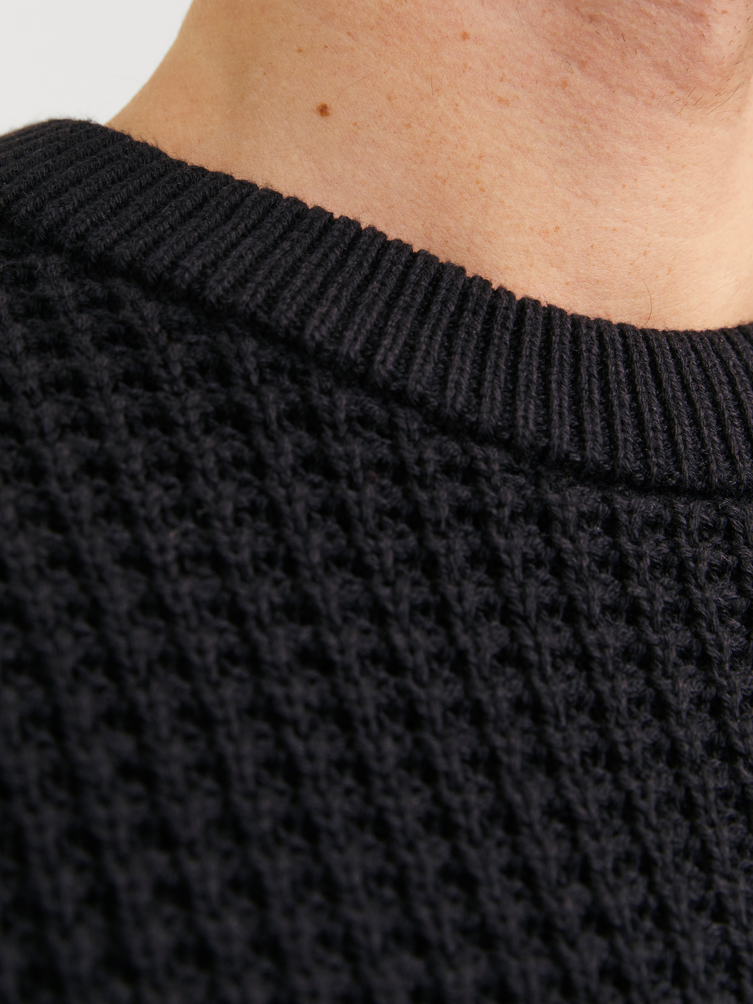 Jack & Jones Rundhalspullover »JCOZION KNIT CREW NECK BF«, mit markanter Struktur