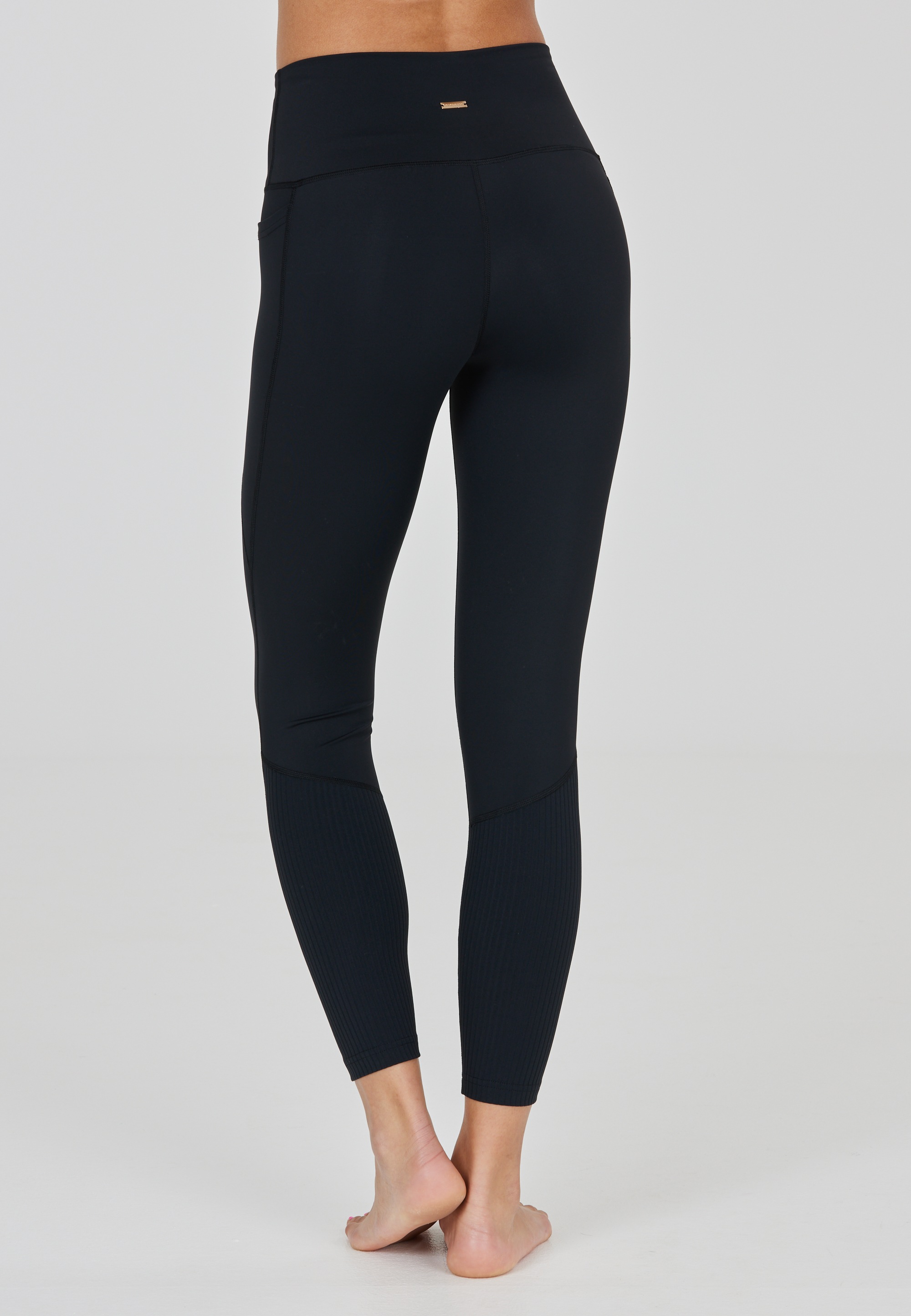 ATHLECIA Trainingstights »Aliya«, im stretchy Design mit flachen Nähten