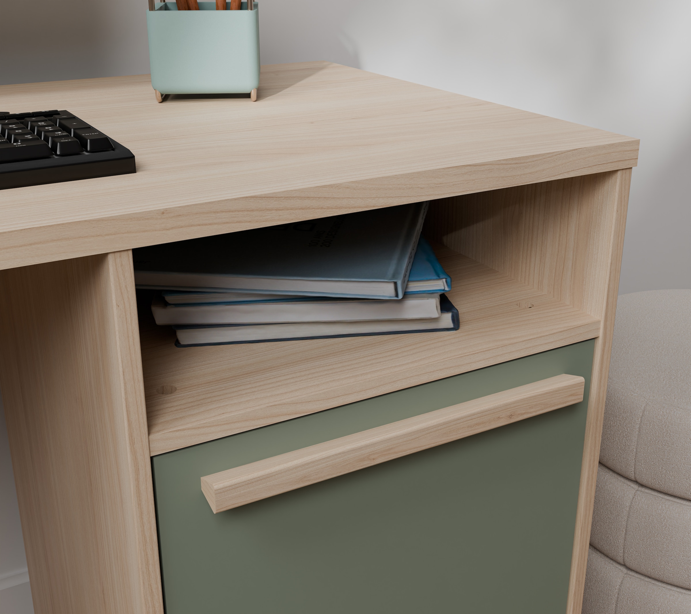 FORTE Schreibtisch »Capaia« Echtholzgriffe, verstellbarer Einlegeboden, Breite: 126 cm