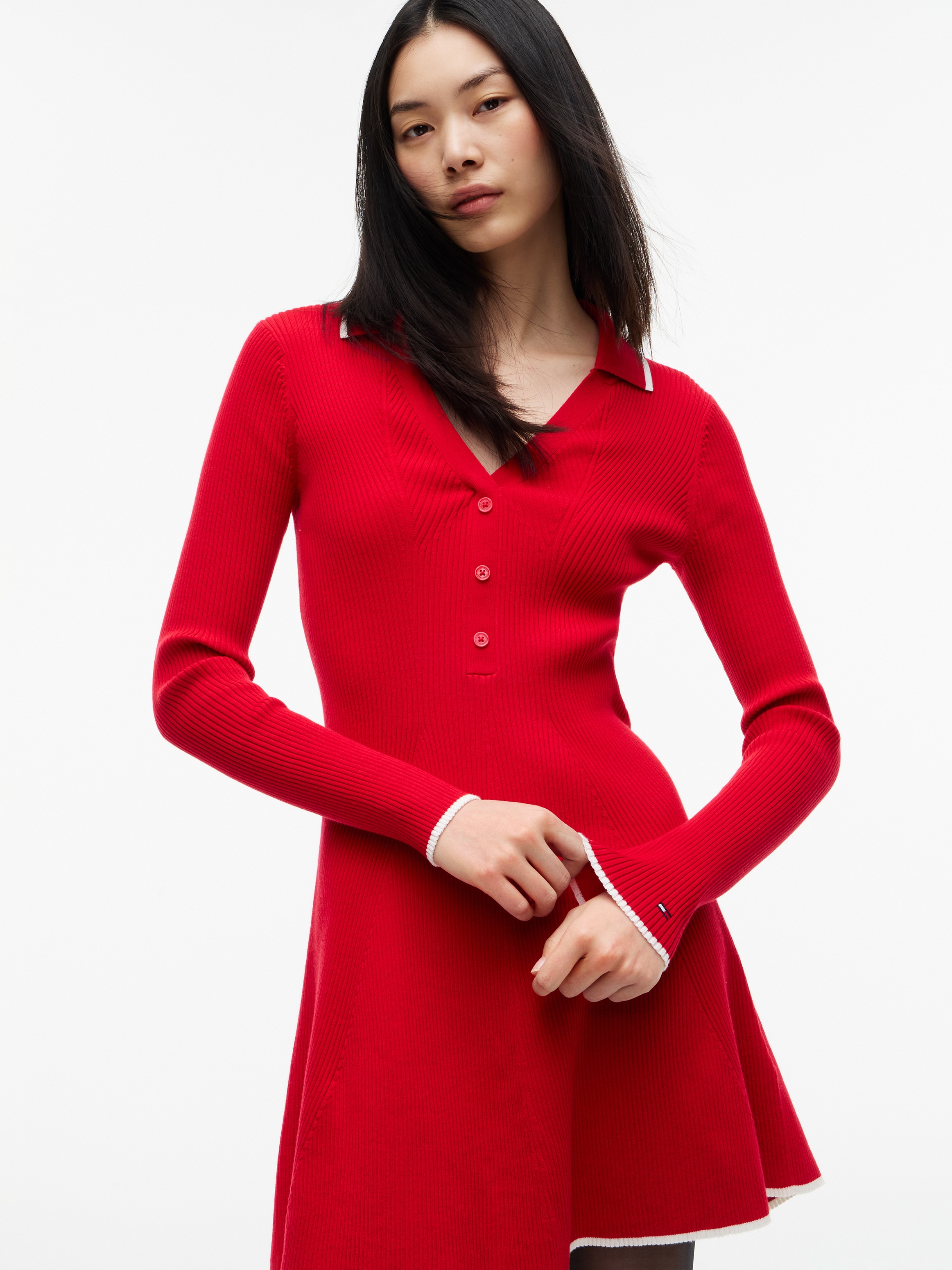 Tommy Jeans Sweatkleid "TJW SWEATER FLARE POLO DRESS" Baumwollmischung, in ausgestellter Form