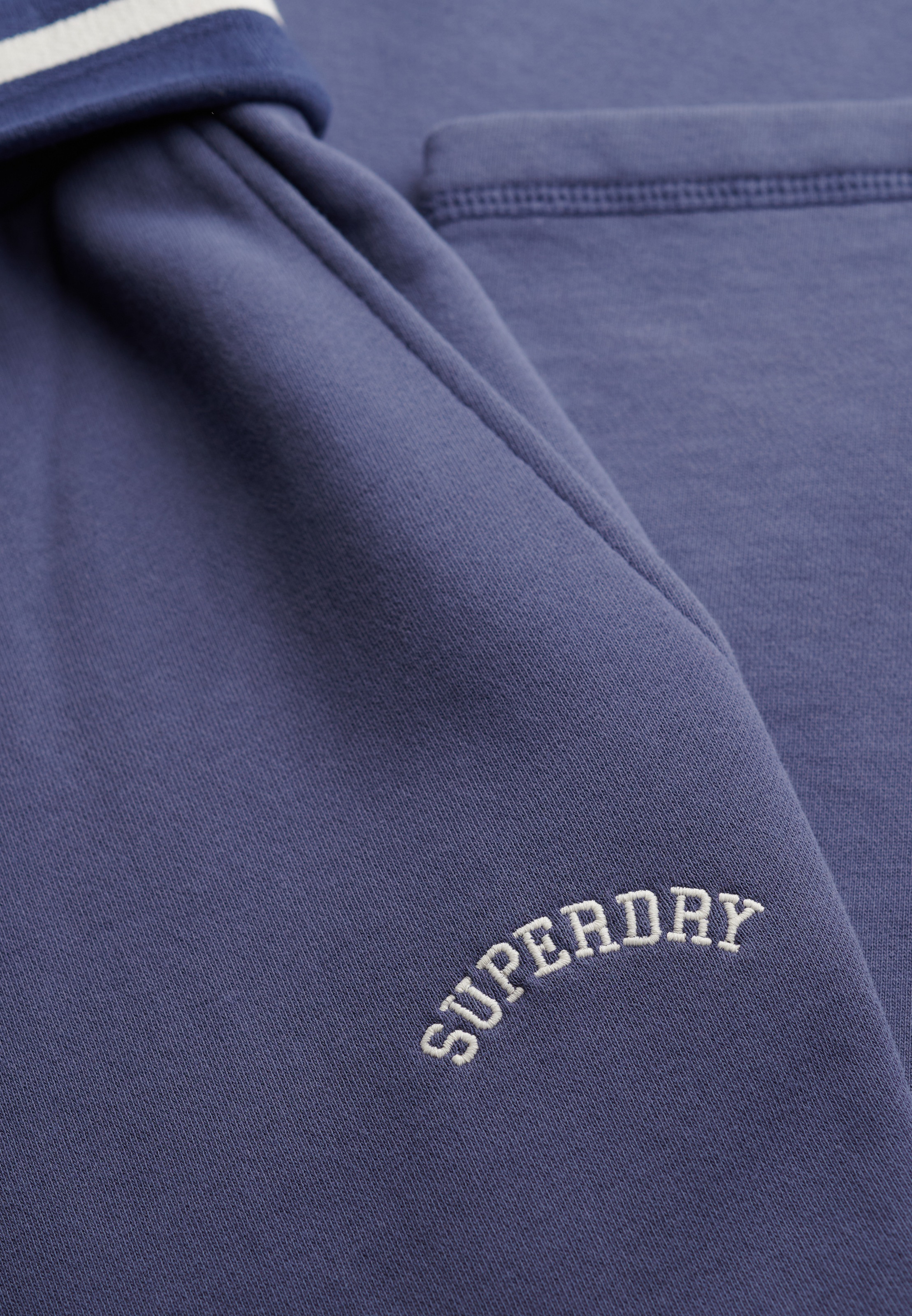 Superdry Sweathose "ESSENTIAL LOGO LR FLARE JOGGER" günstig online kaufen