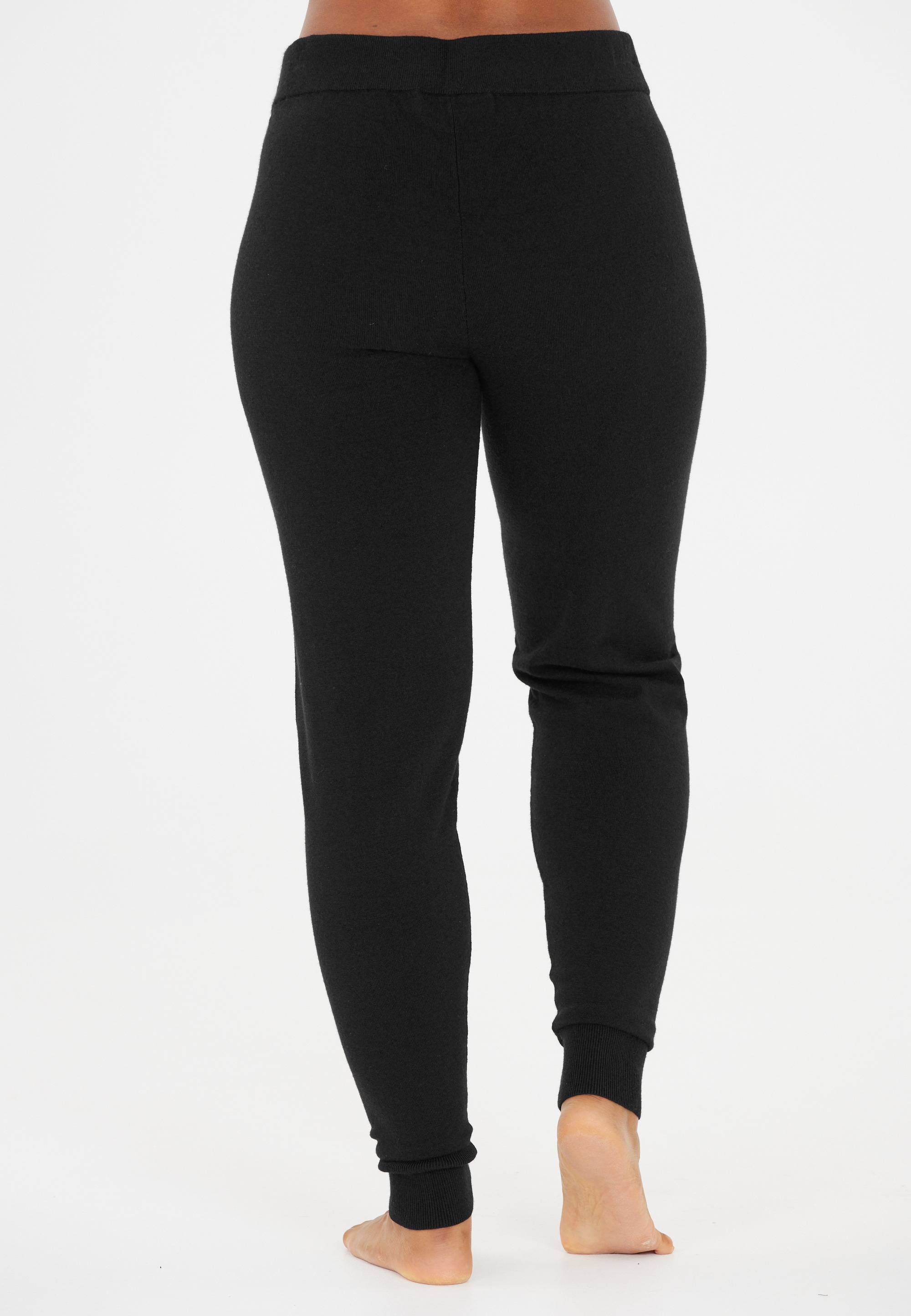 ATHLECIA Sporthose »Dava«, in kuschelig-weichem Design