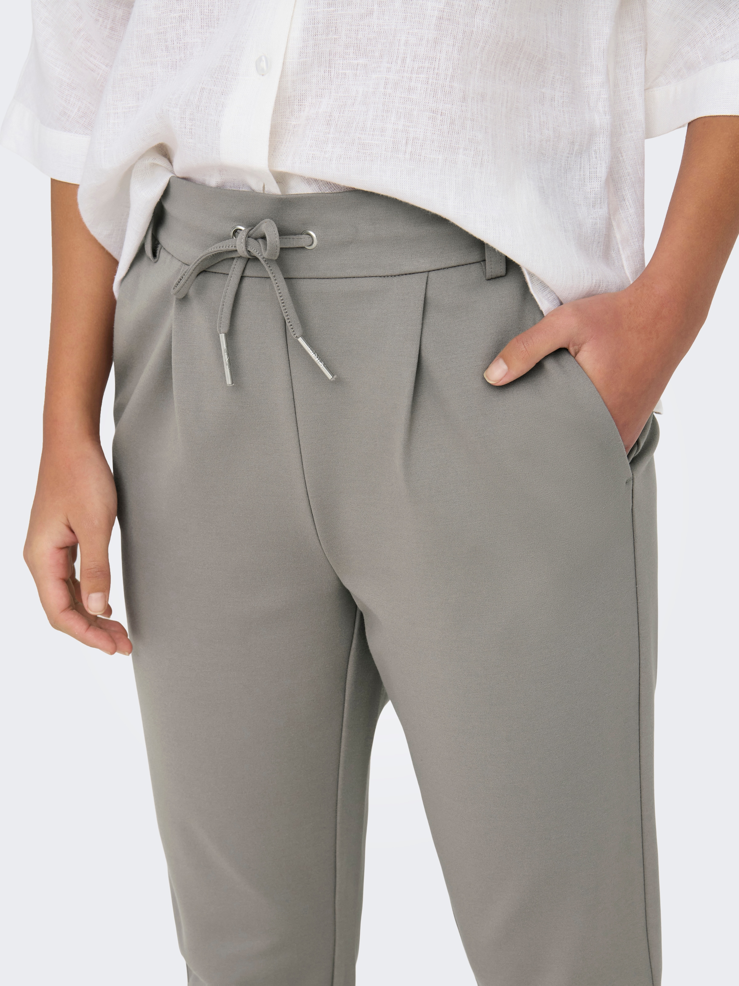 ONLY Jogger Pants »ONLPOPTRASH LIFE EASY COL PANT PNT NOOS«, bequeme Form mit elastischem Bund und Kordelzug