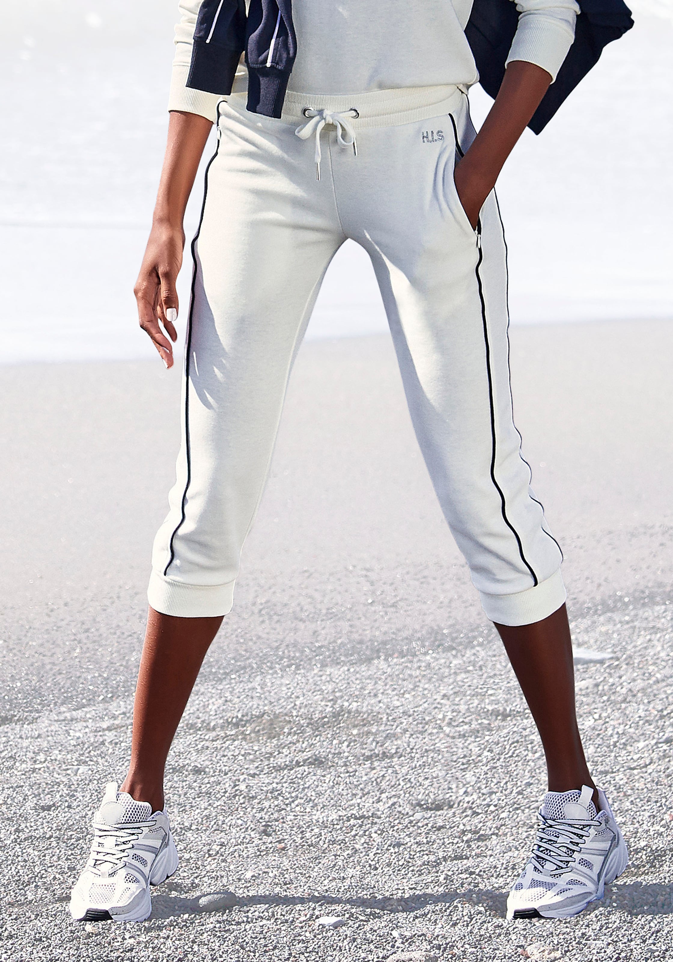 H.I.S Caprihose, mit seitlichen Piping, Loungewear günstig online kaufen