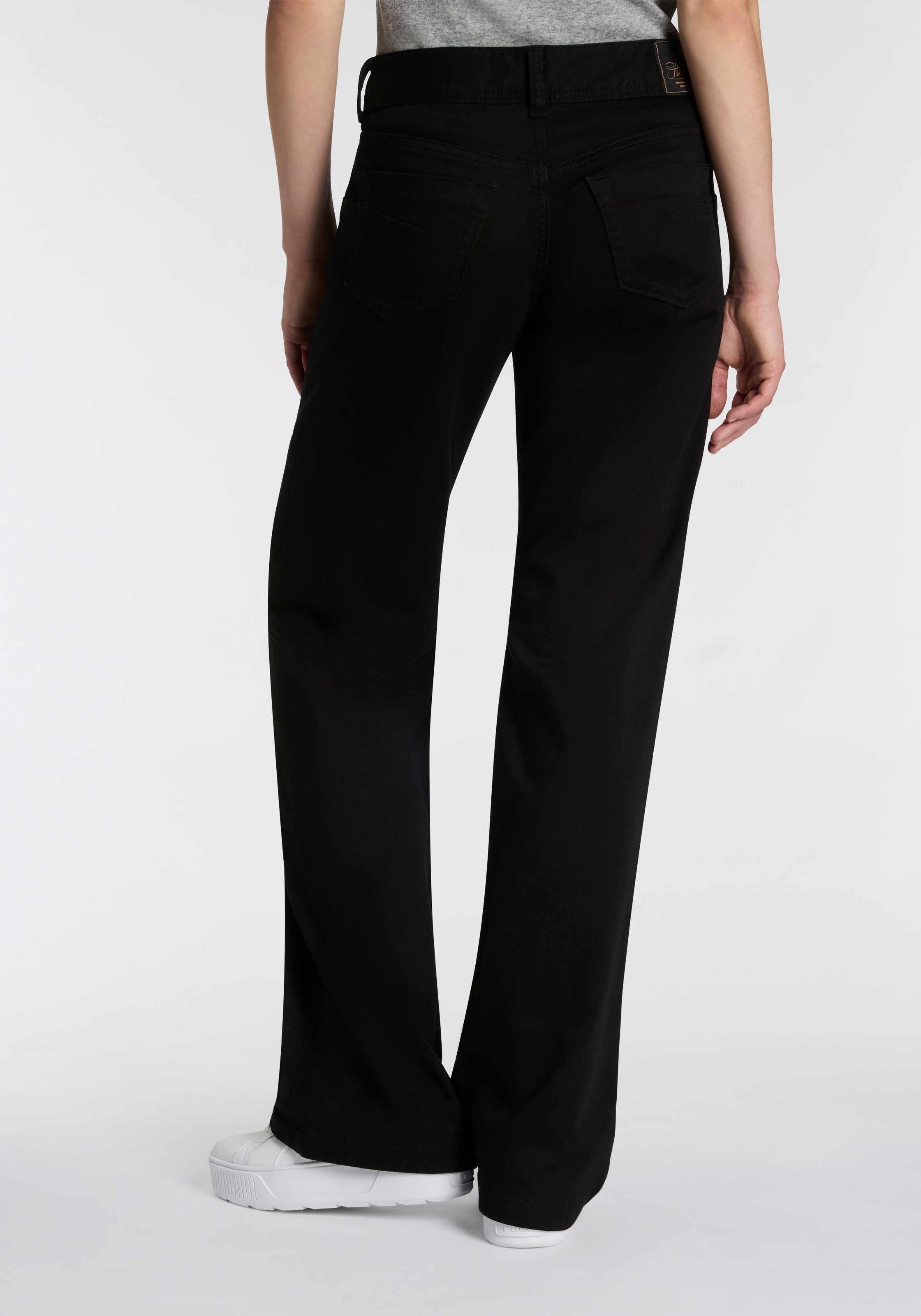 Herrlicher 5-Pocket-Jeans "Edna Denim Black Jogg", im Flared Fit, Mid Waist günstig online kaufen