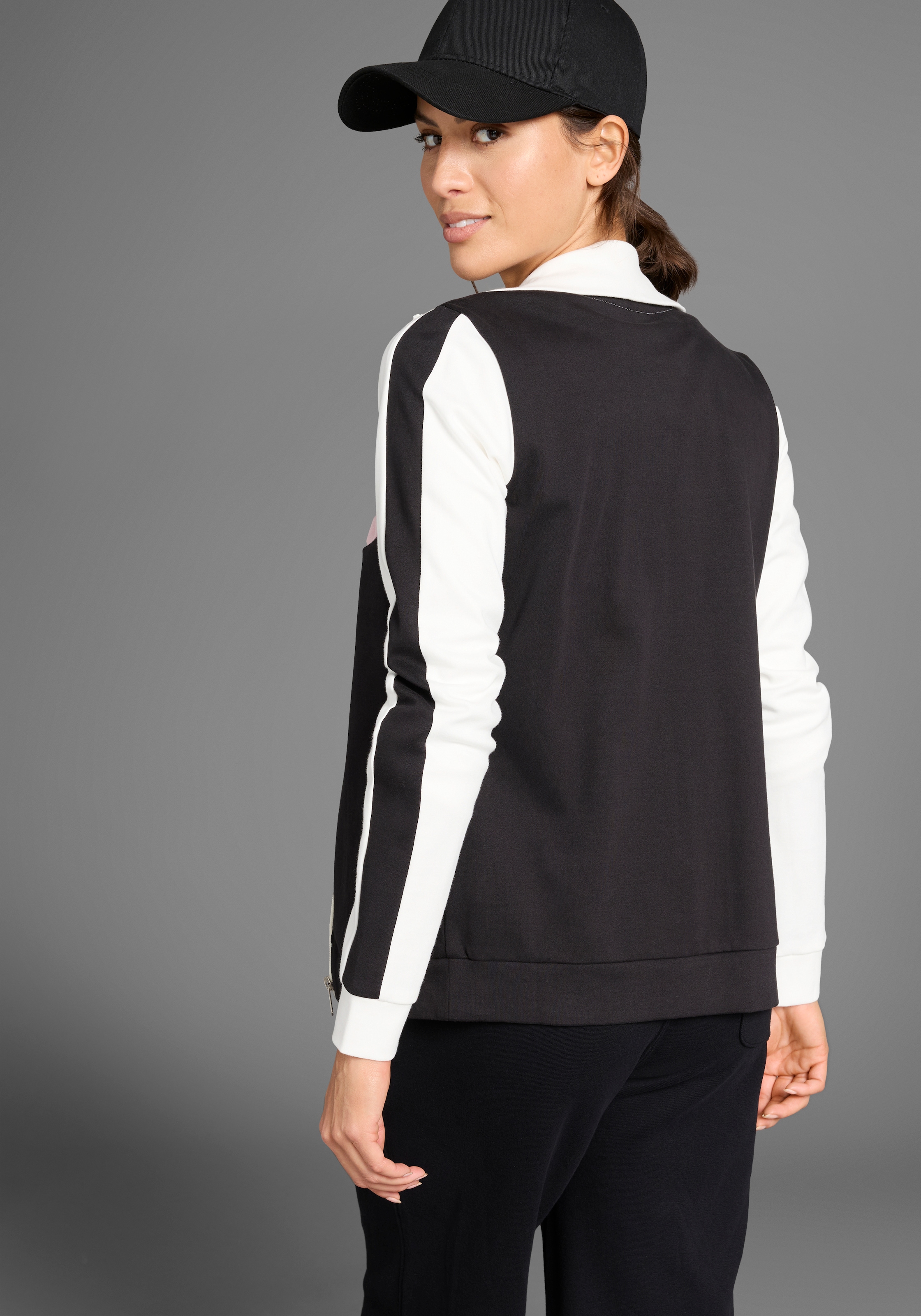KangaROOS Sweatjacke, im sportlichen Colorblock
