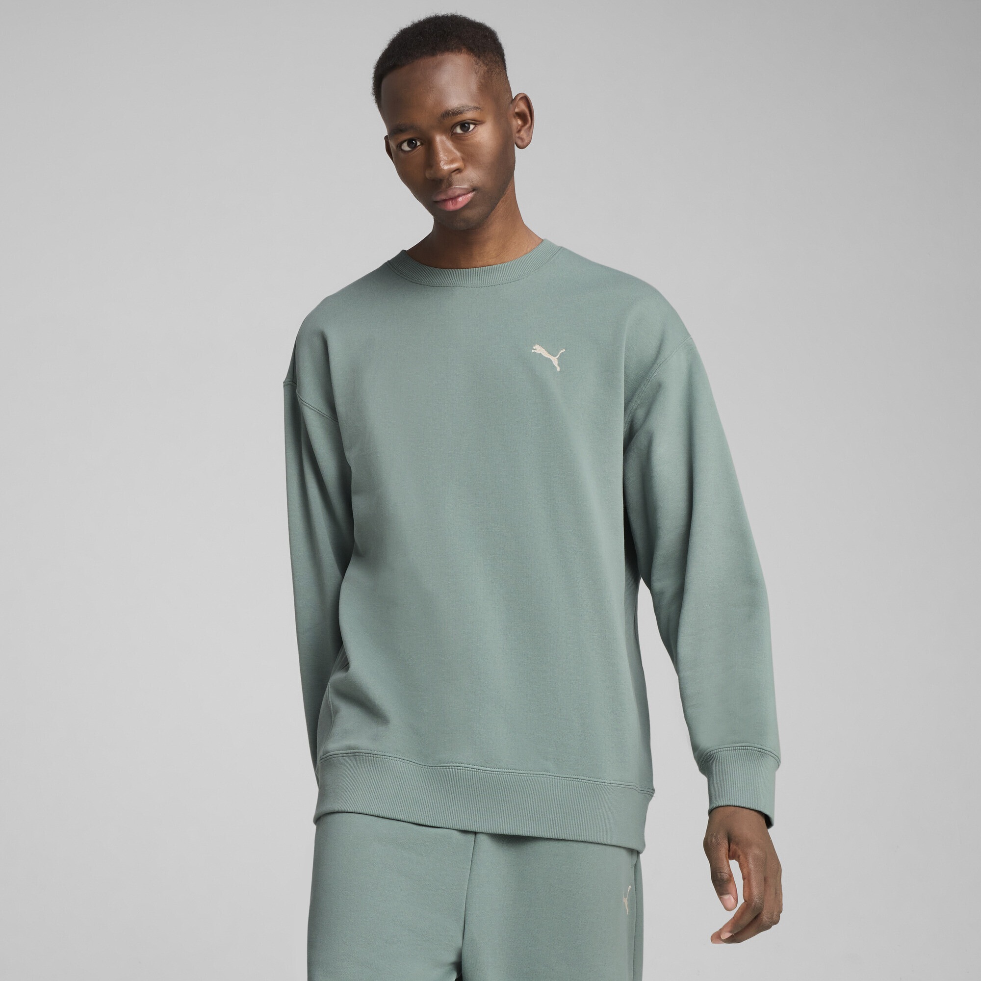 PUMA Sweatshirt »WARDROBE ESS Relaxed Rundhalsshirt Herren«