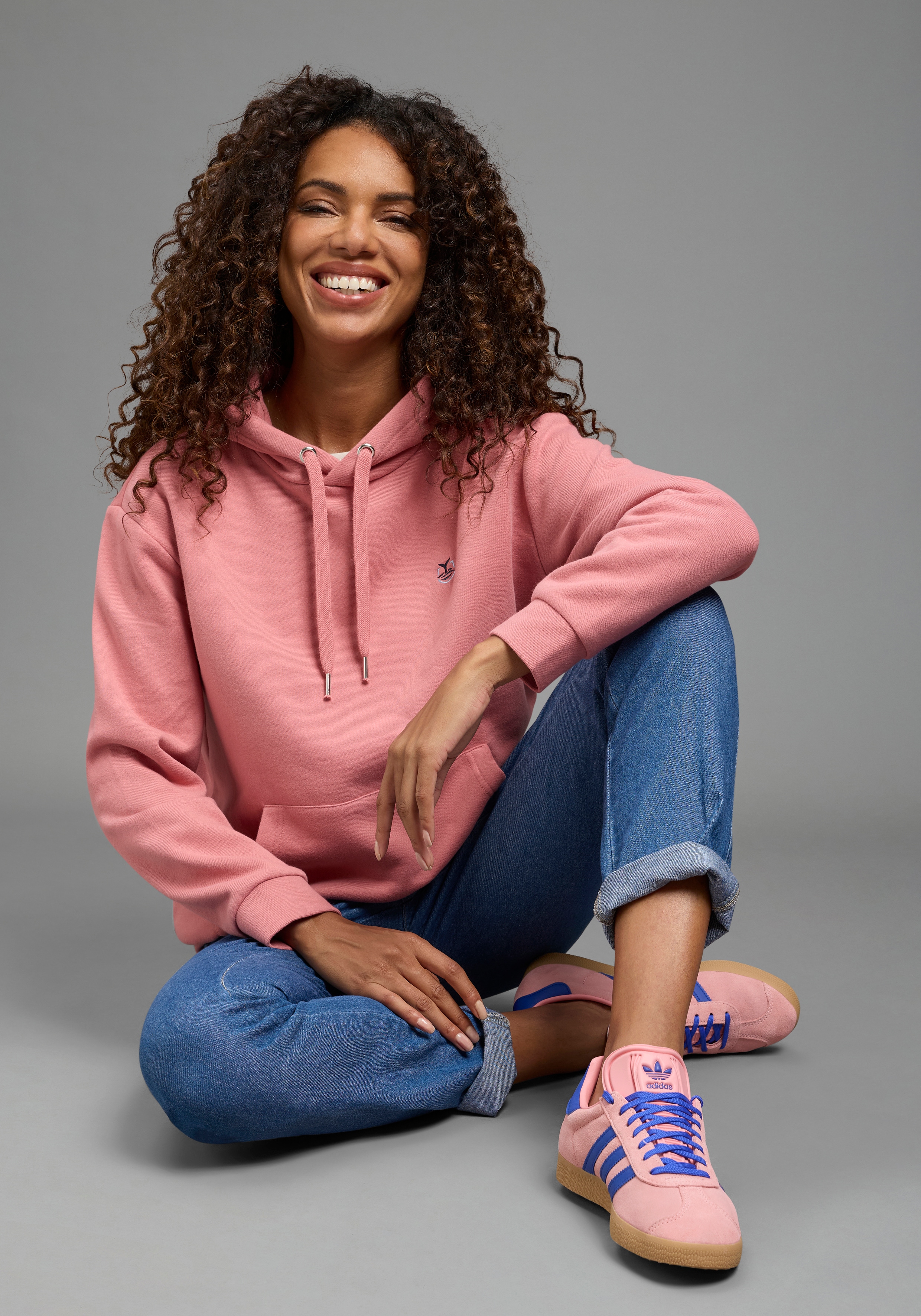 DELMAO Kapuzensweatshirt, Weiche Baumwollmischung mit Kängurutasche & Kapuze