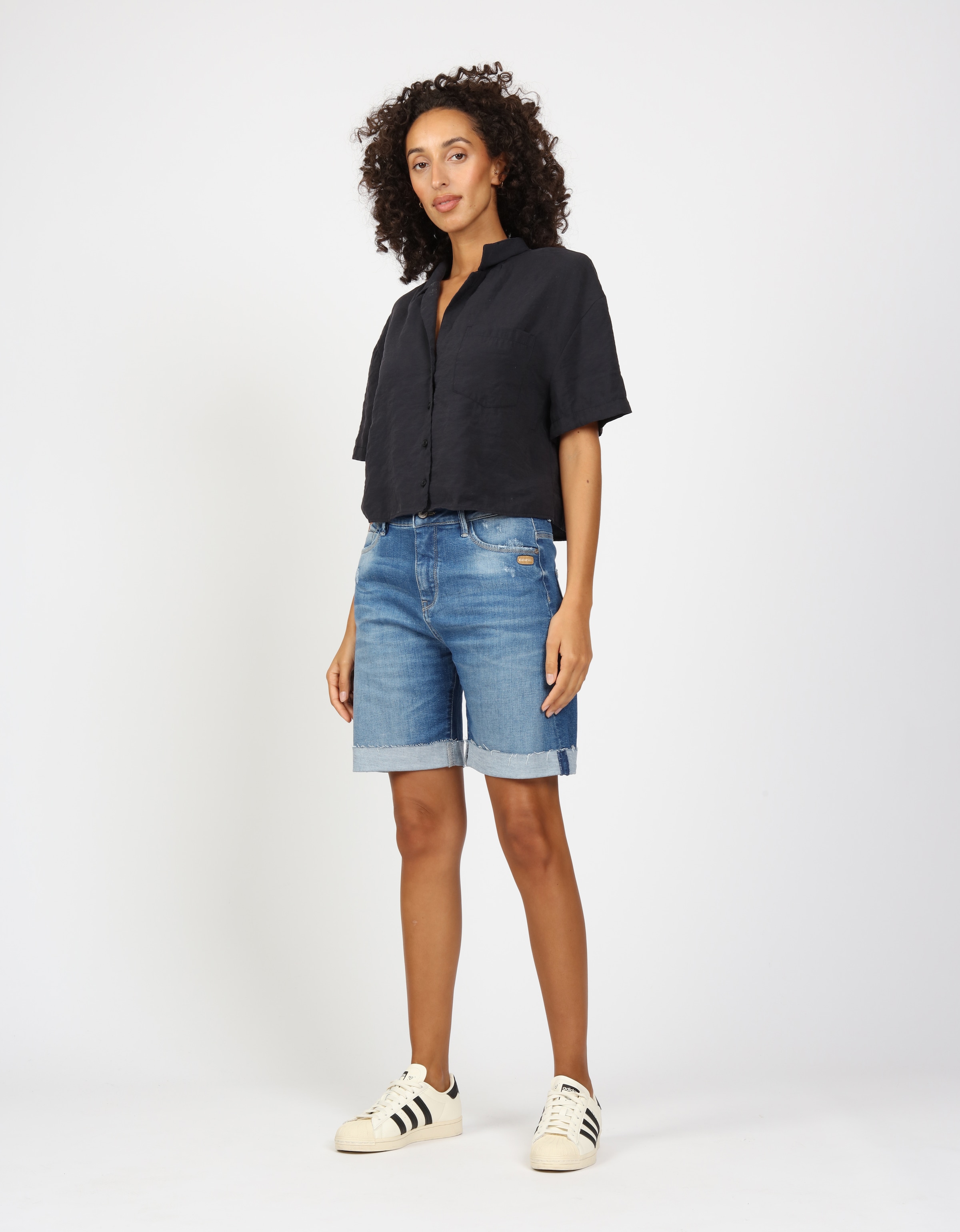 GANG Jeansbermudas »94IDA BERMUDA«, mit gekrempeltem Saum