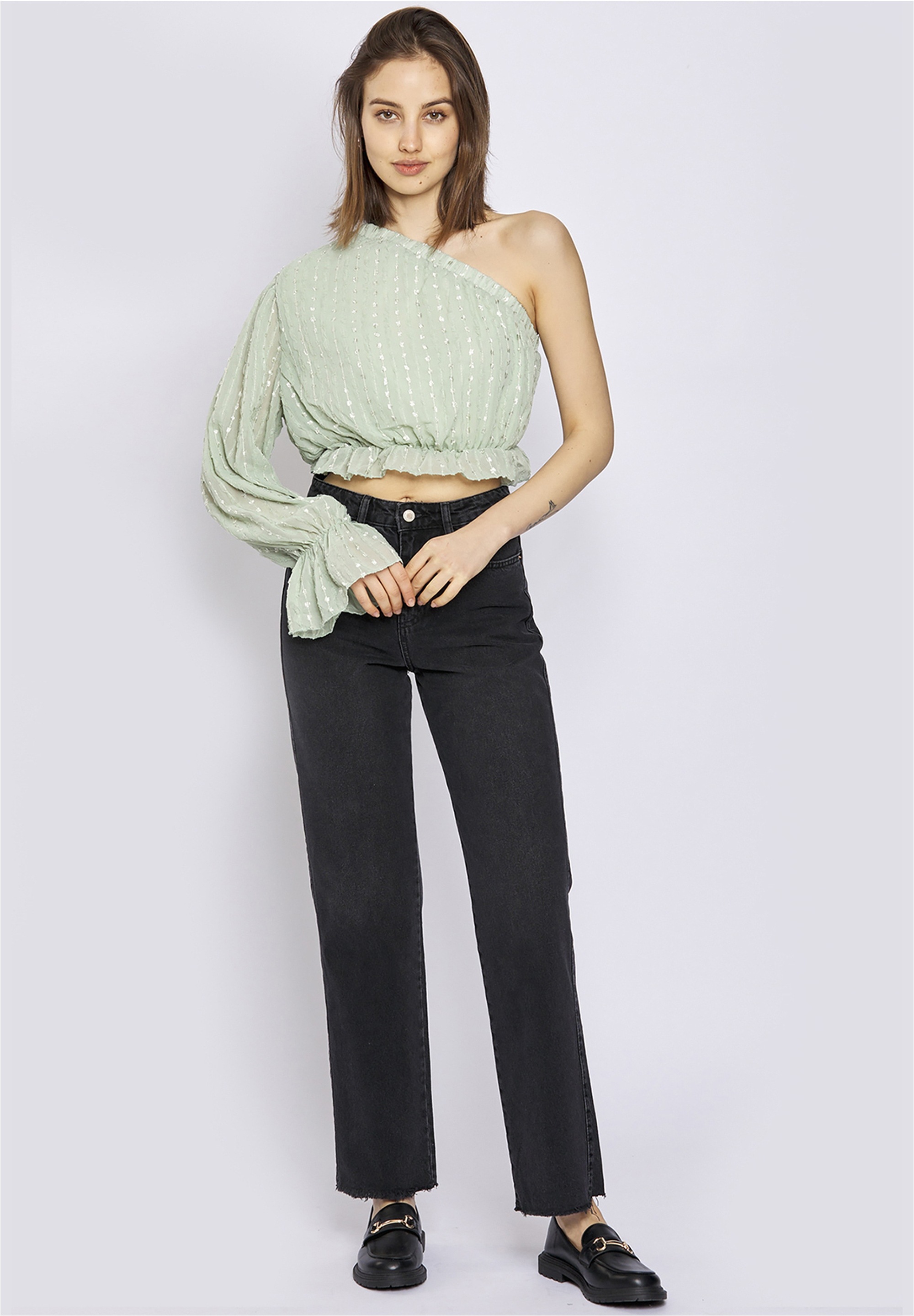 freshlions Klassische Bluse, (1 tlg.), im asymmetrischen Design
